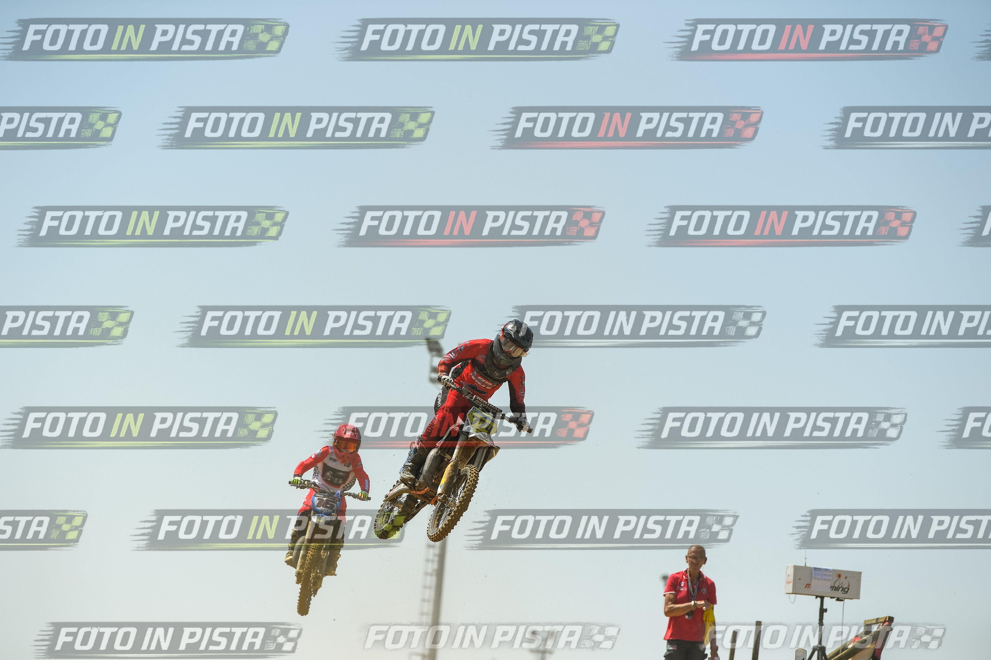Foto GARAFMI2106261PROVA85CC numero 240