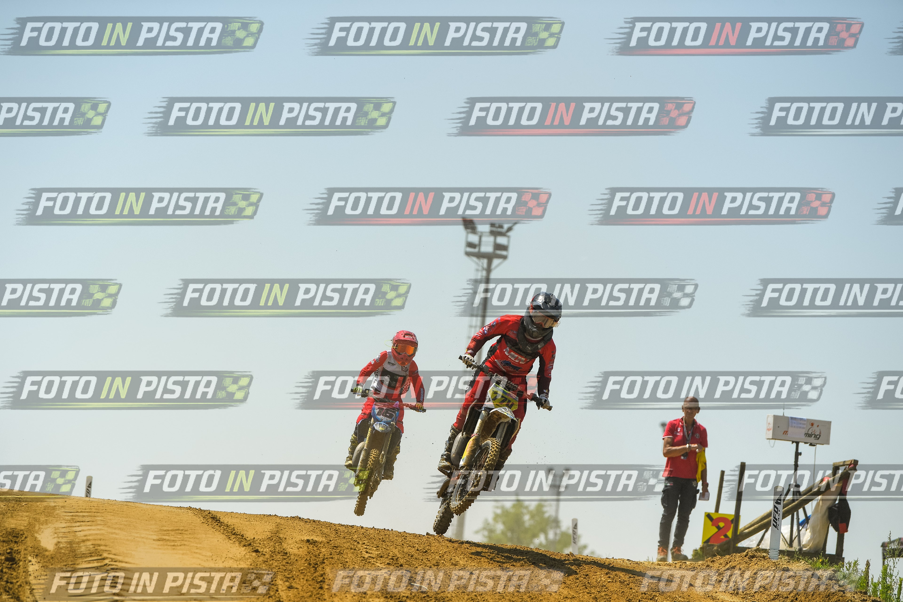 Foto GARAFMI2106261PROVA85CC numero 242