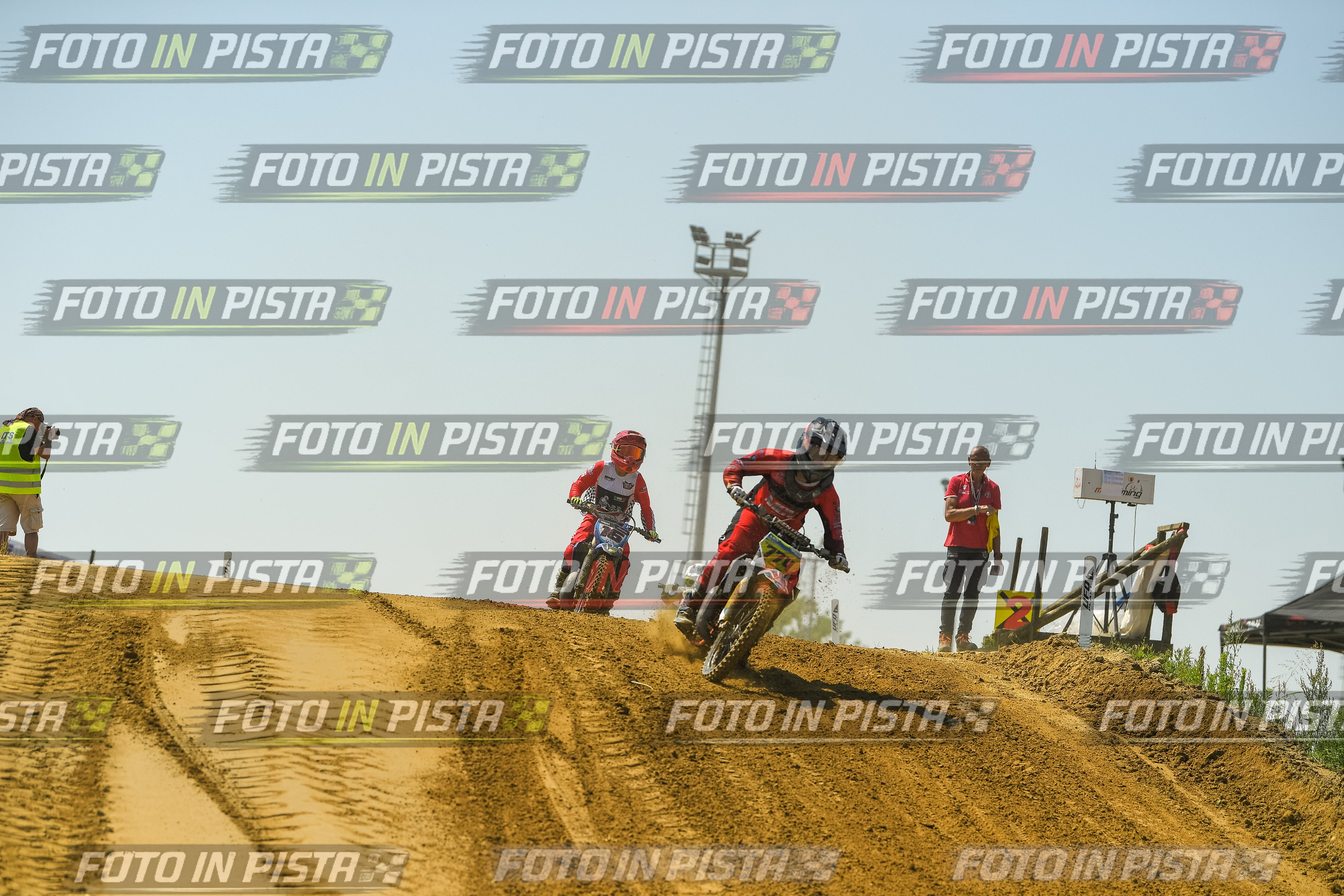Foto GARAFMI2106261PROVA85CC numero 244