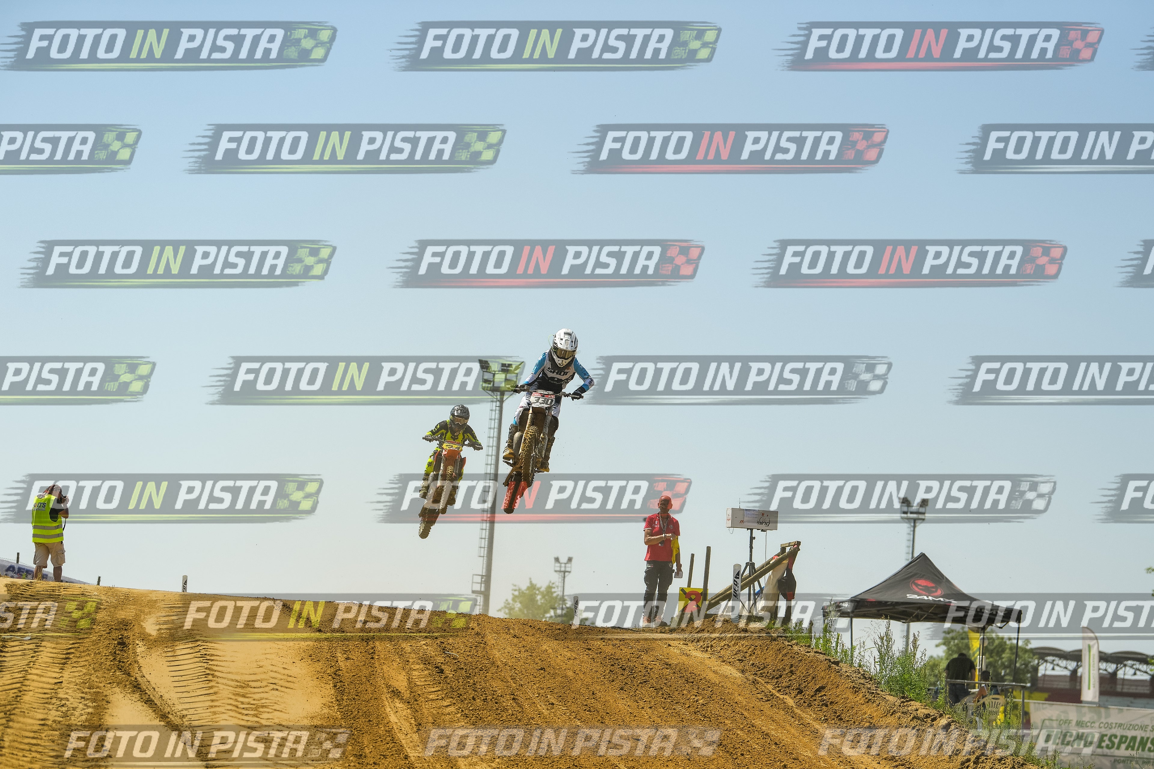 Foto GARAFMI2106261PROVA85CC numero 263