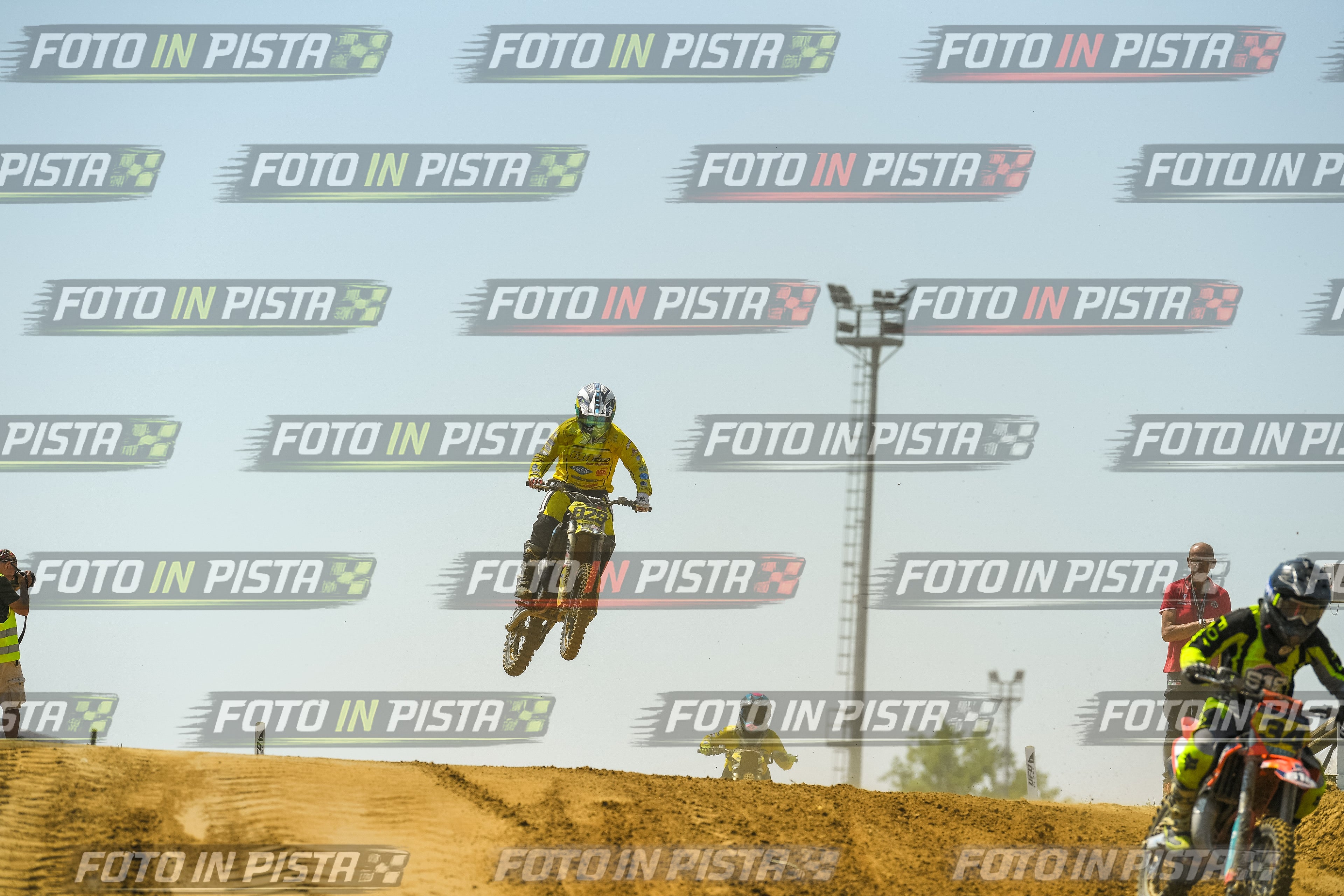 Foto GARAFMI2106261PROVA85CC numero 272