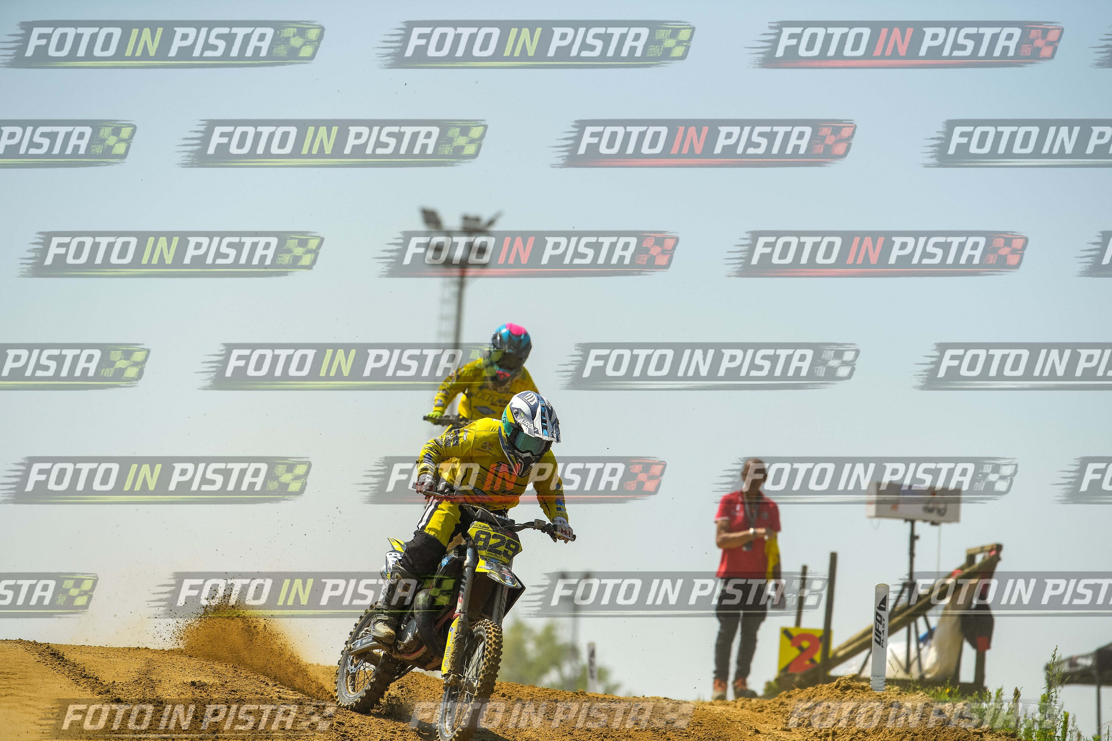 Foto GARAFMI2106261PROVA85CC numero 275
