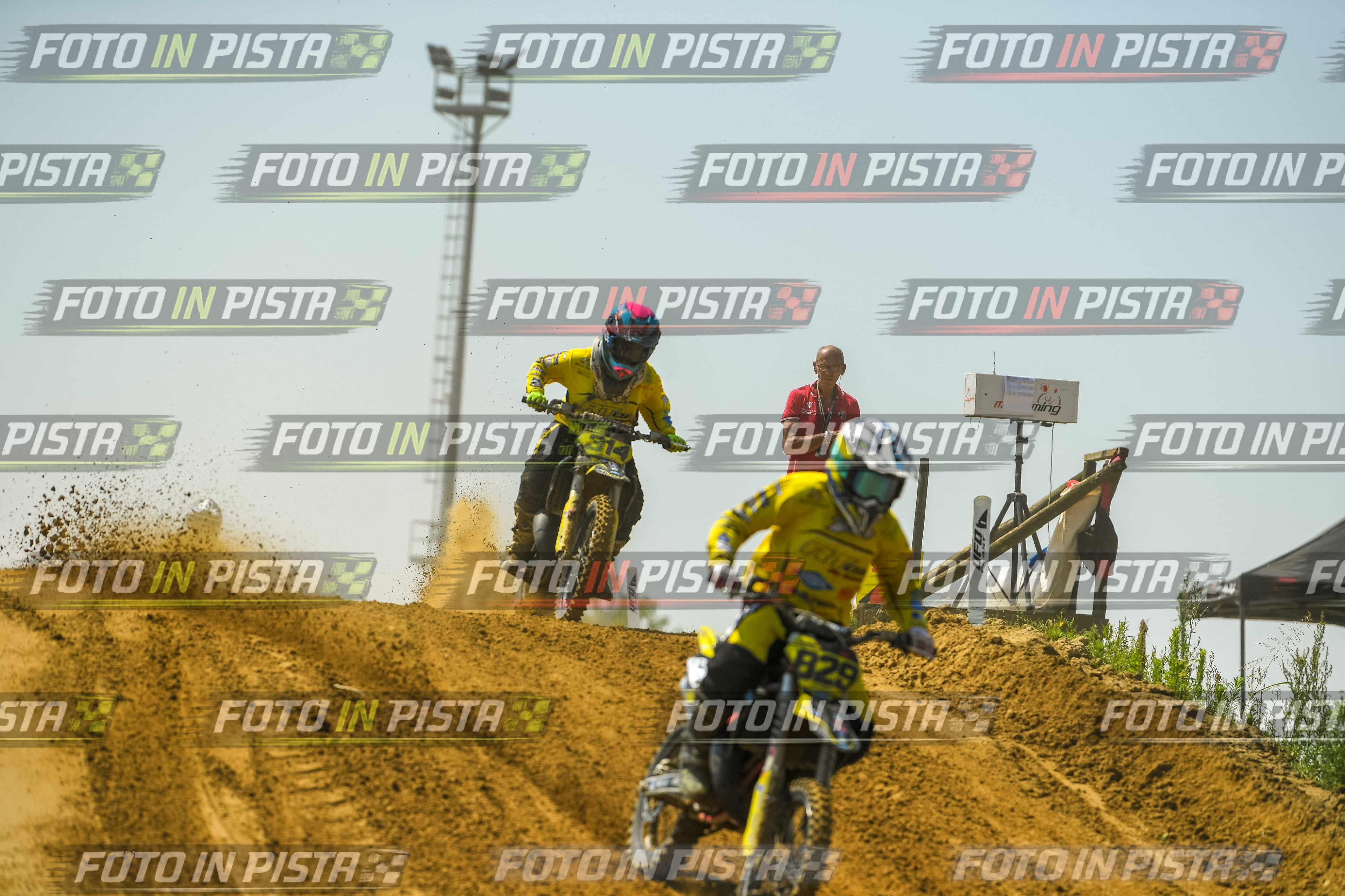 Foto GARAFMI2106261PROVA85CC numero 276