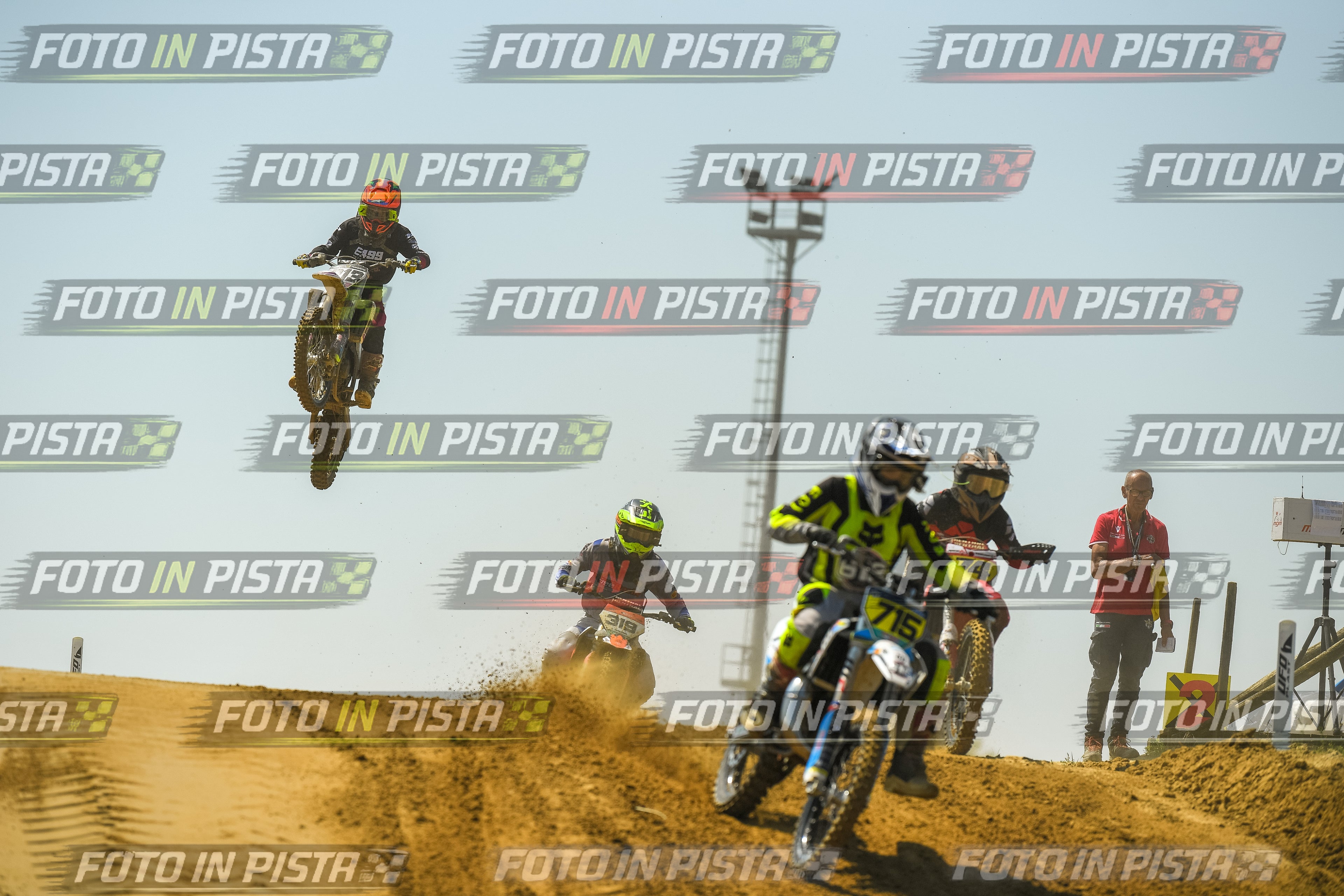 Foto GARAFMI2106261PROVA85CC numero 283