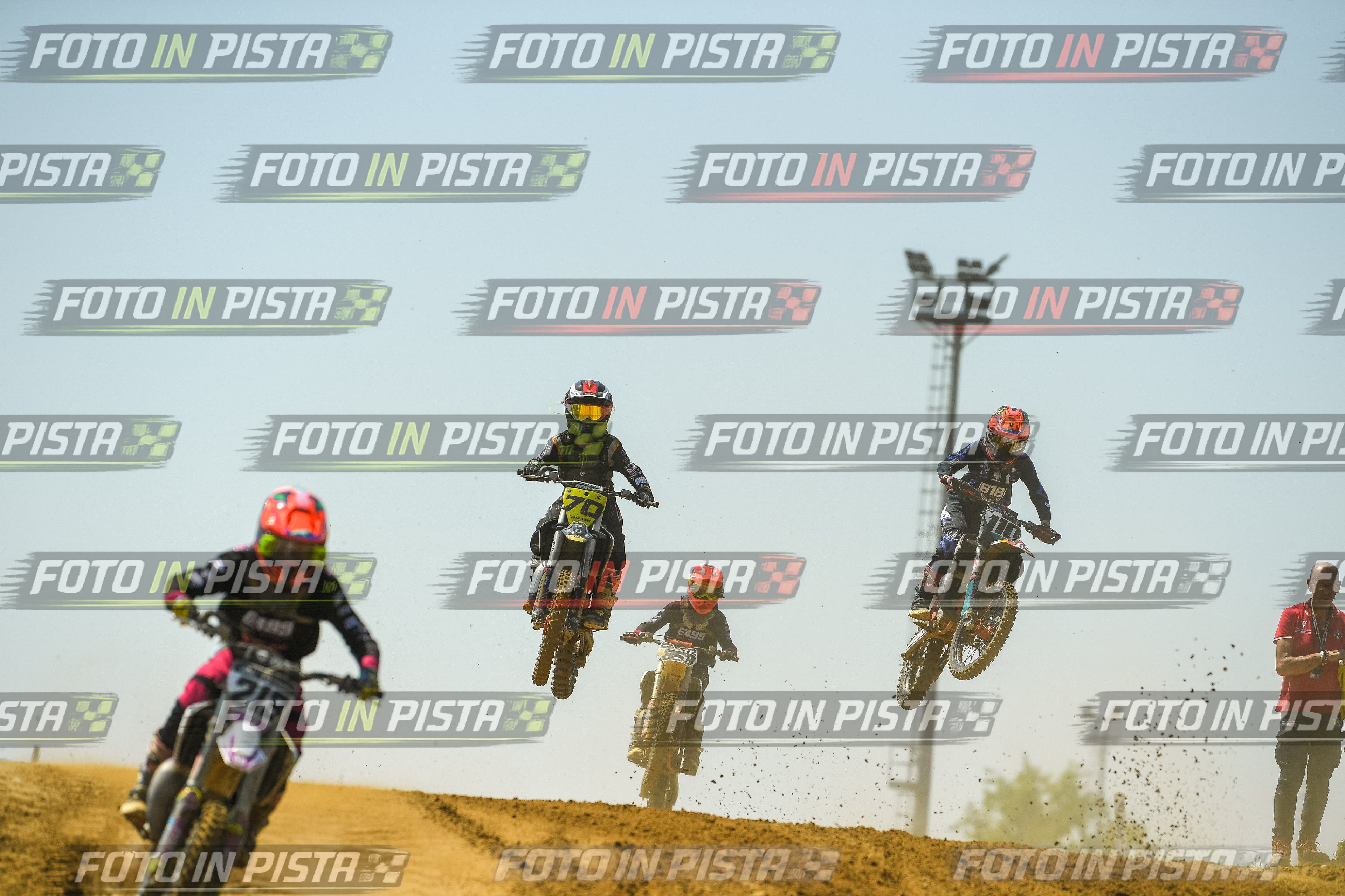 Foto GARAFMI2106261PROVA85CC numero 291