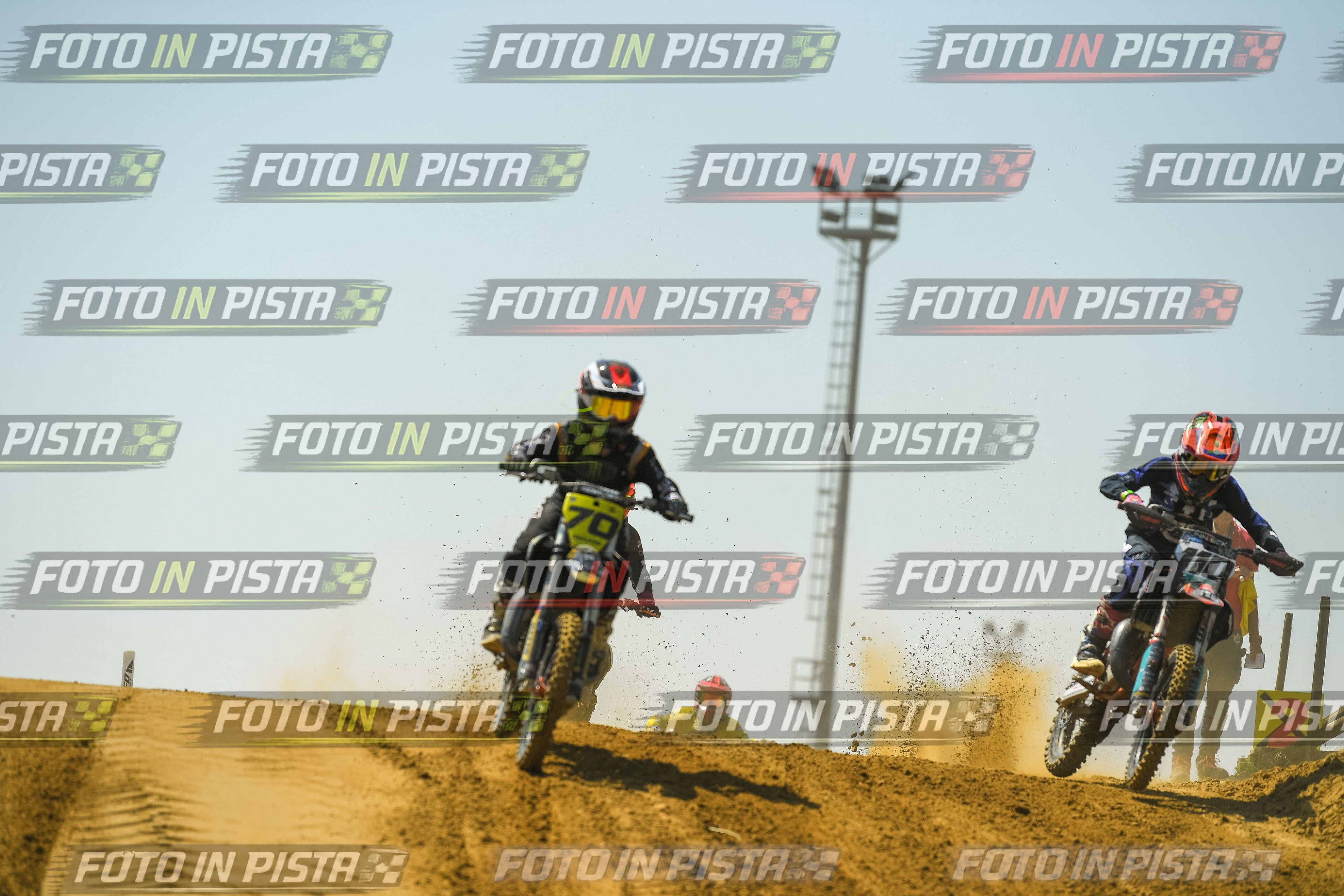 Foto GARAFMI2106261PROVA85CC numero 298