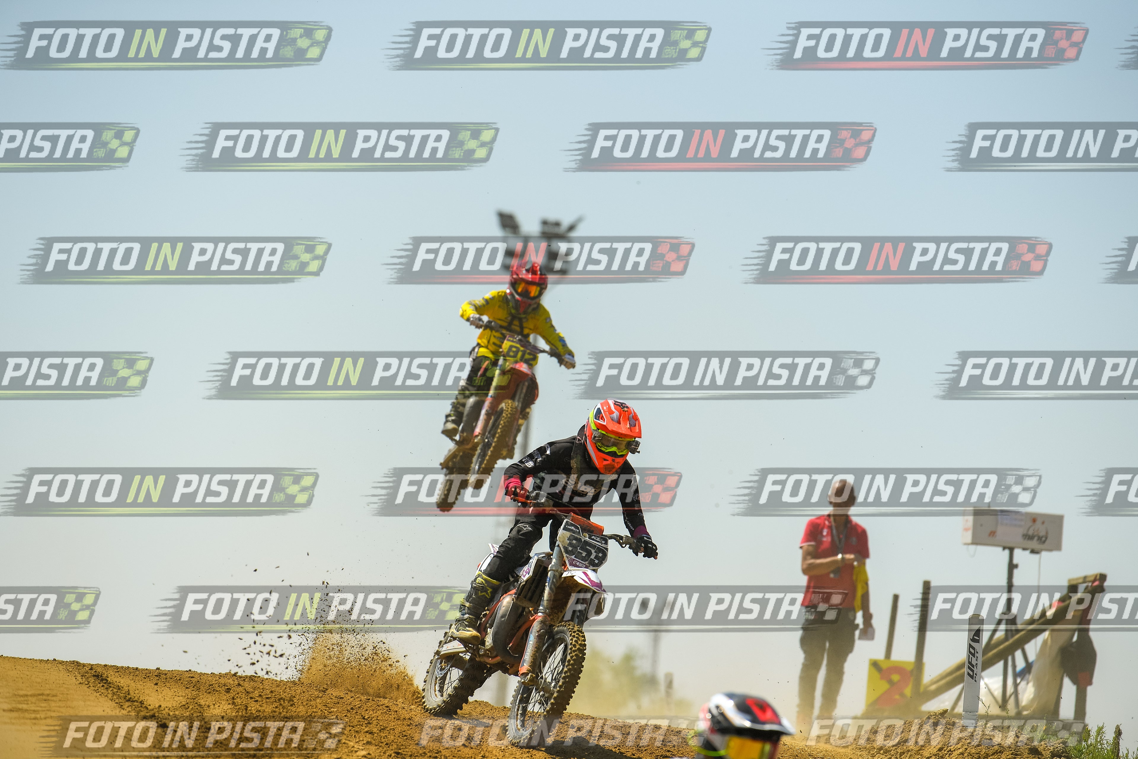 Foto GARAFMI2106261PROVA85CC numero 303