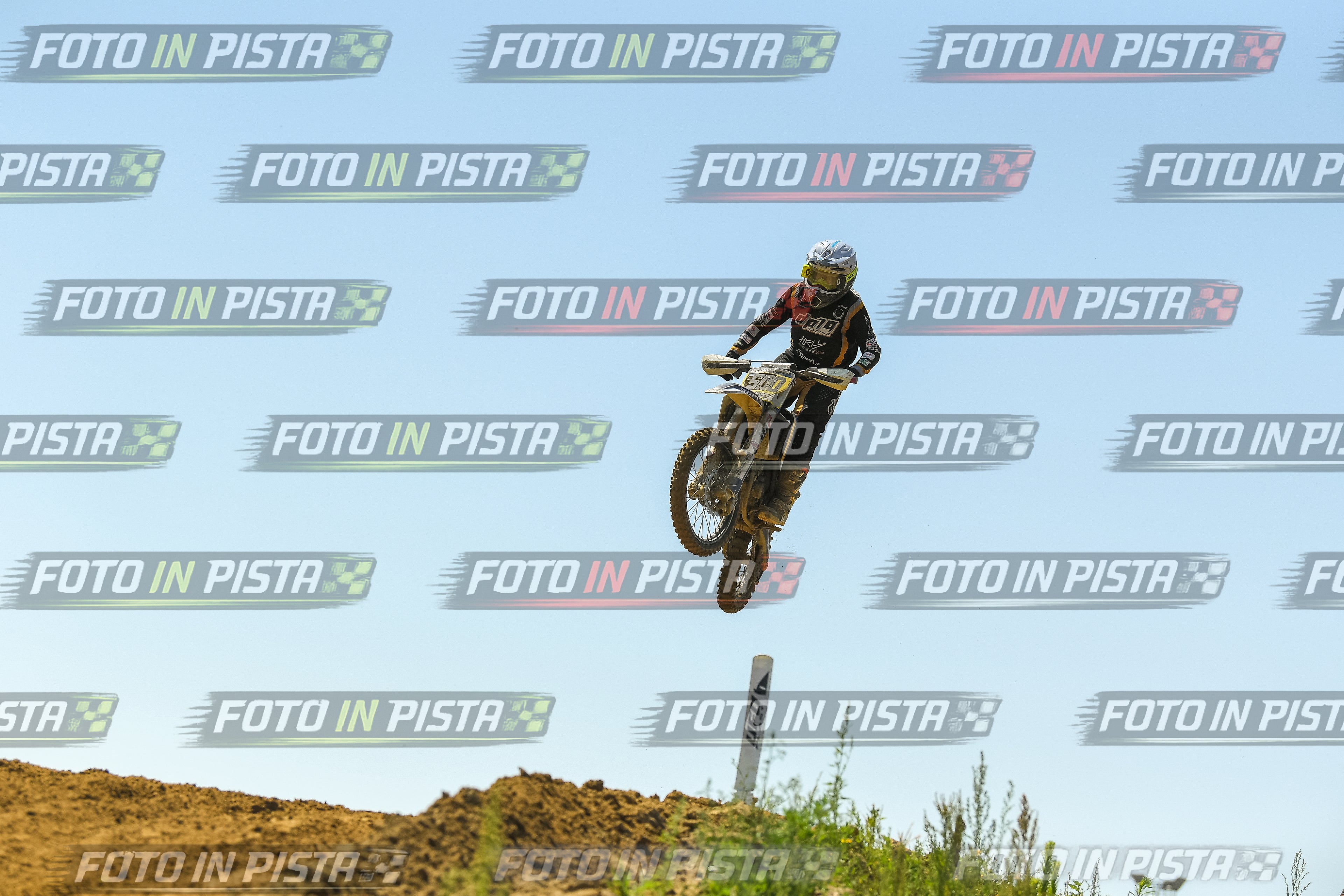 Foto GARAFMI2106261PROVA85CC numero 445