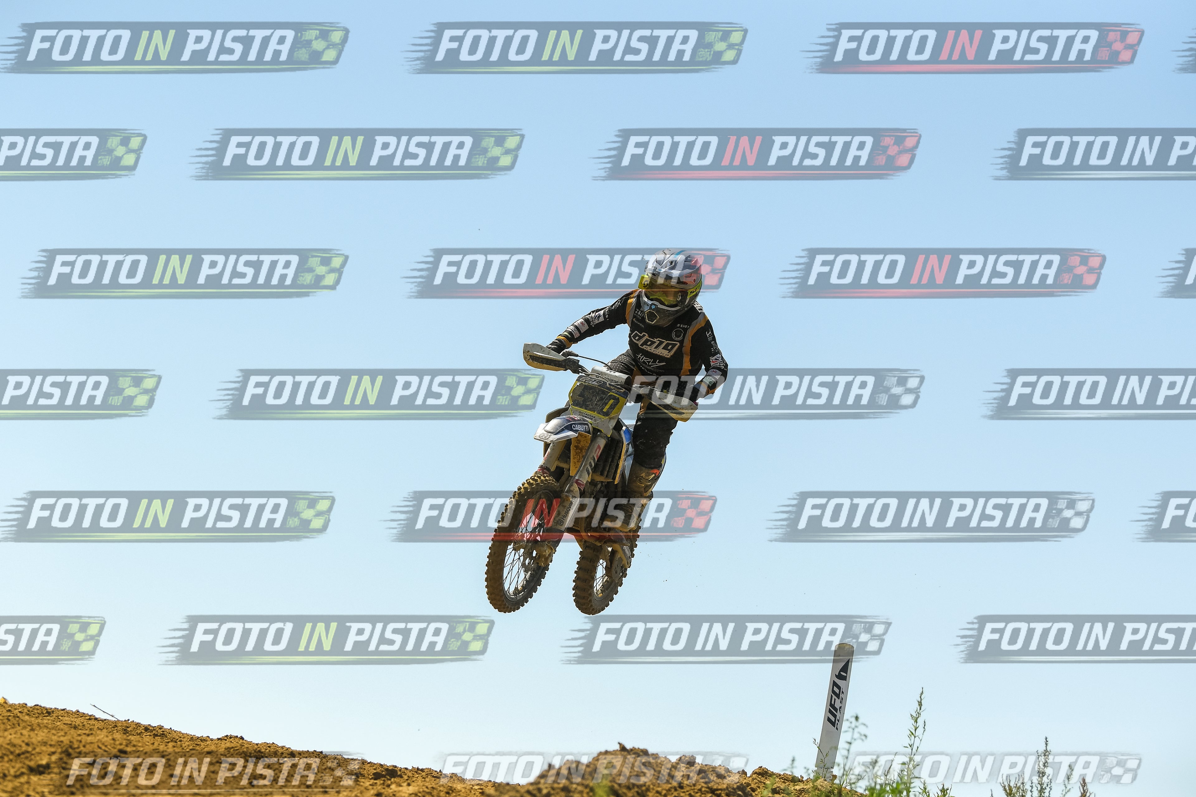 Foto GARAFMI2106261PROVA85CC numero 448