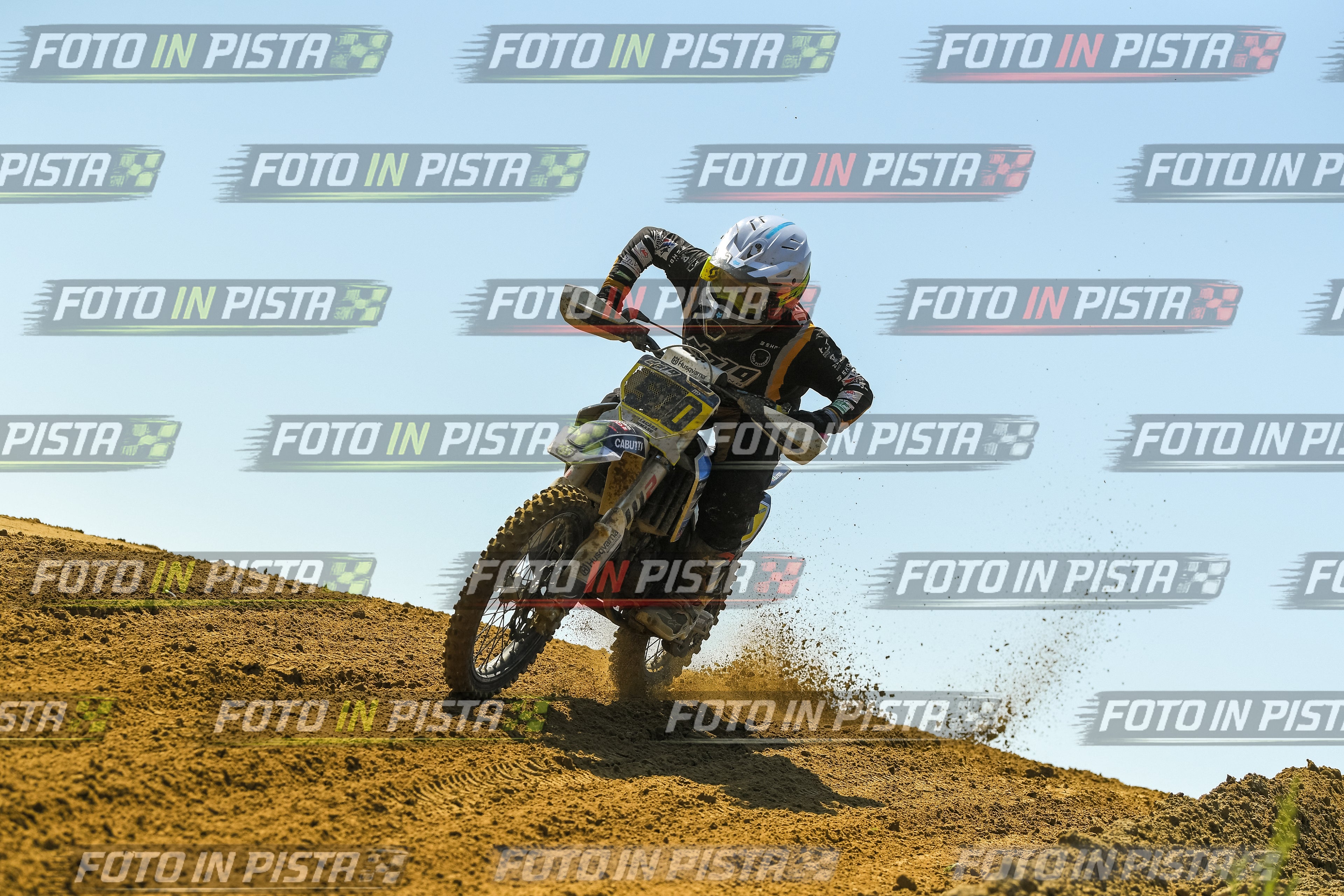 Foto GARAFMI2106261PROVA85CC numero 450
