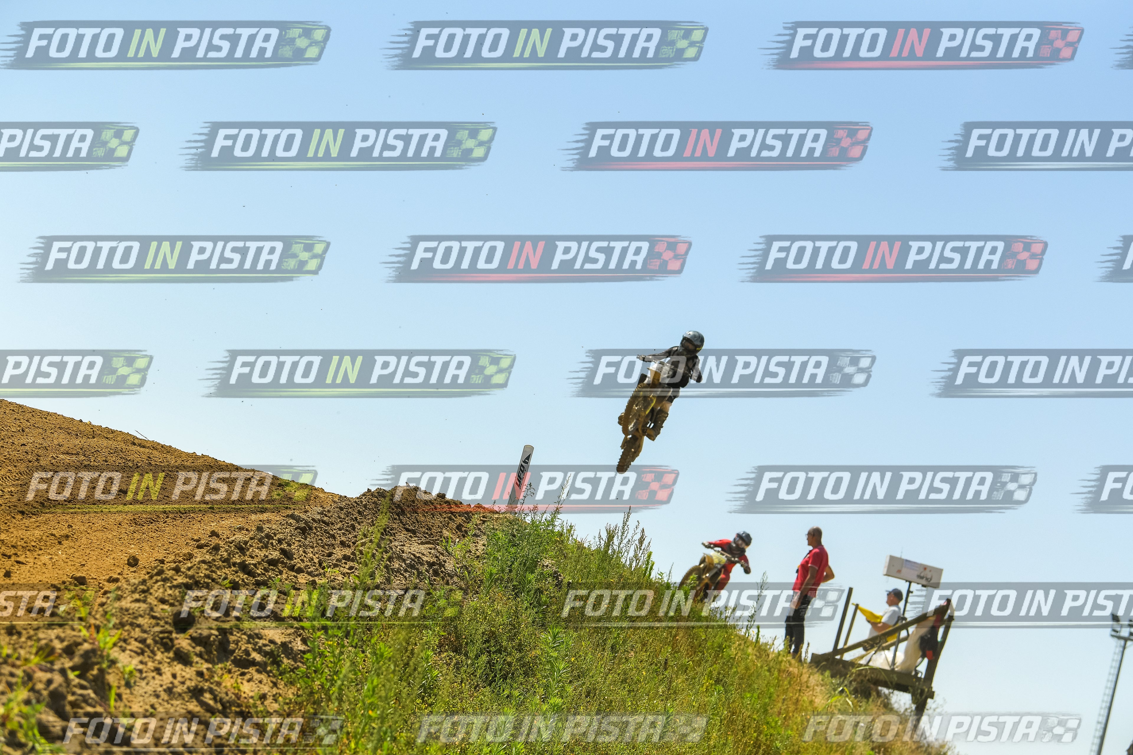 Foto GARAFMI2106261PROVA85CC numero 501
