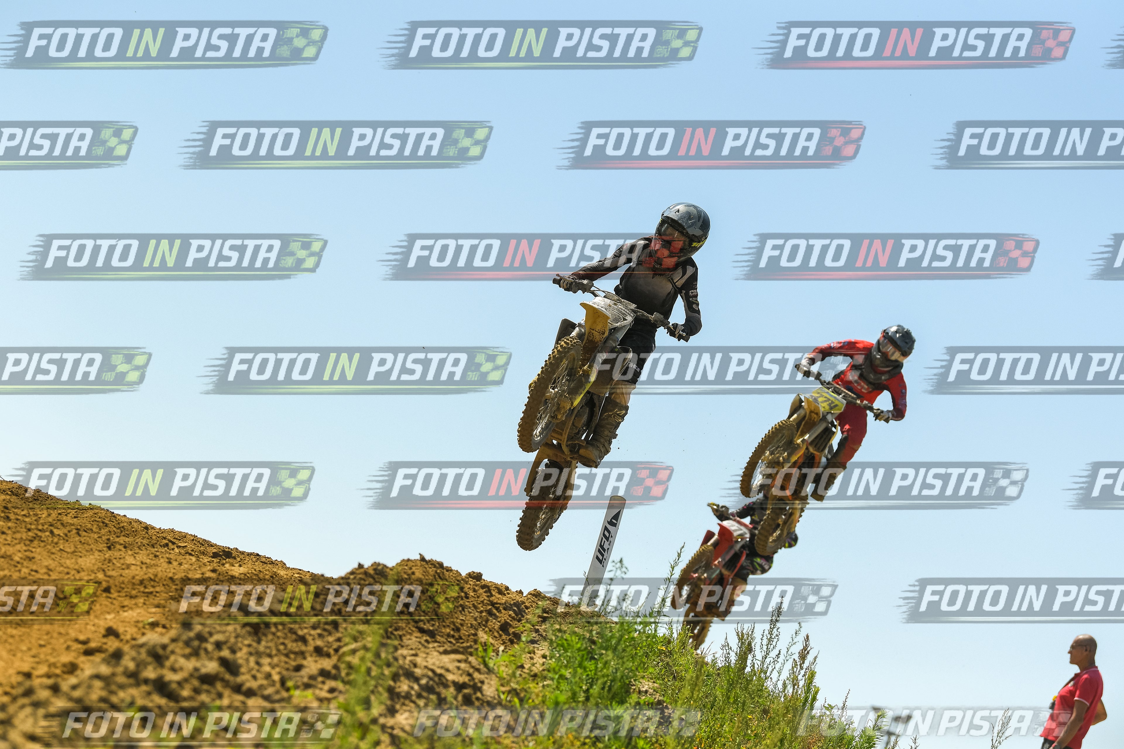 Foto GARAFMI2106261PROVA85CC numero 506