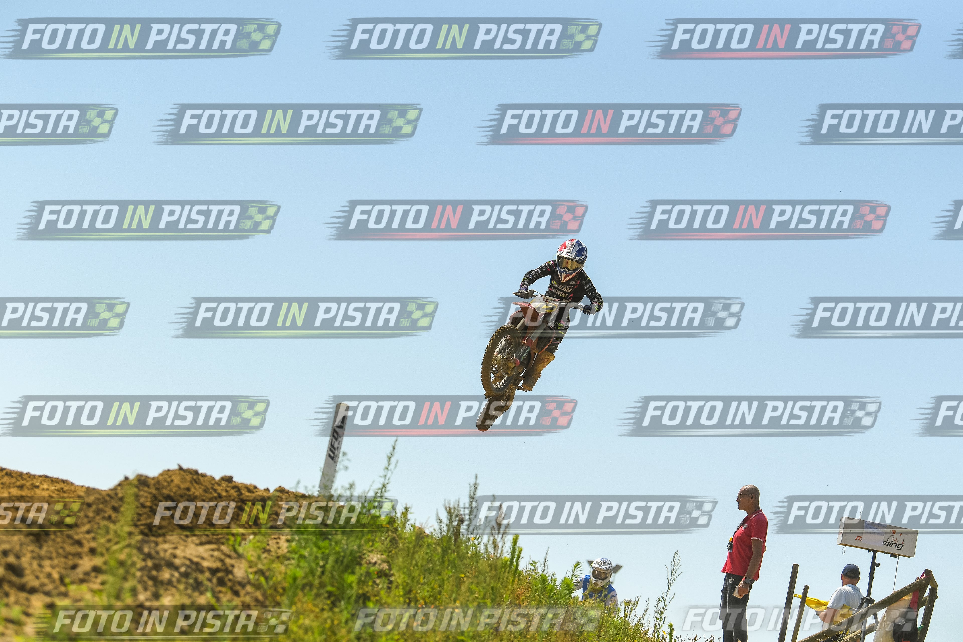 Foto GARAFMI2106261PROVA85CC numero 526