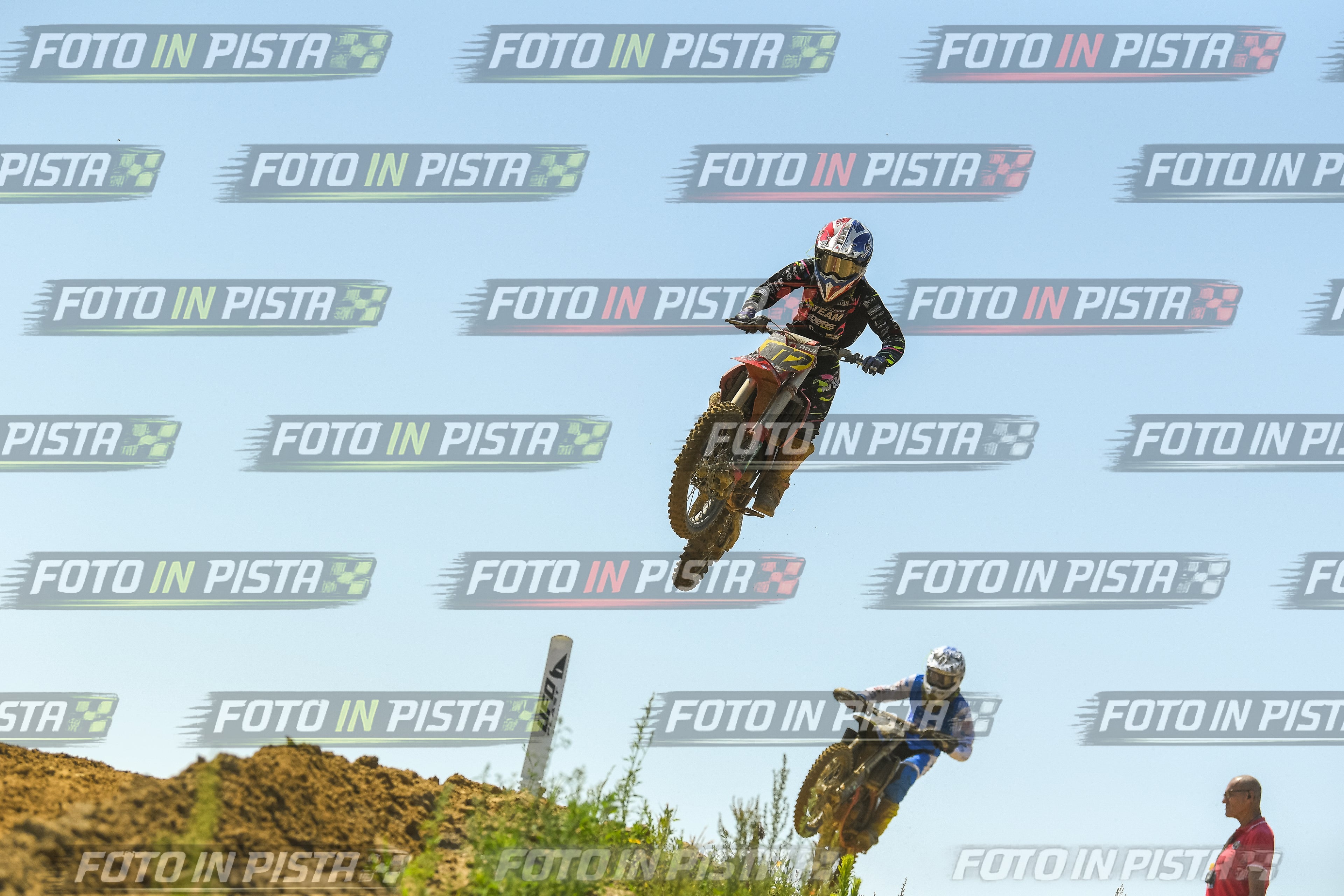 Foto GARAFMI2106261PROVA85CC numero 528