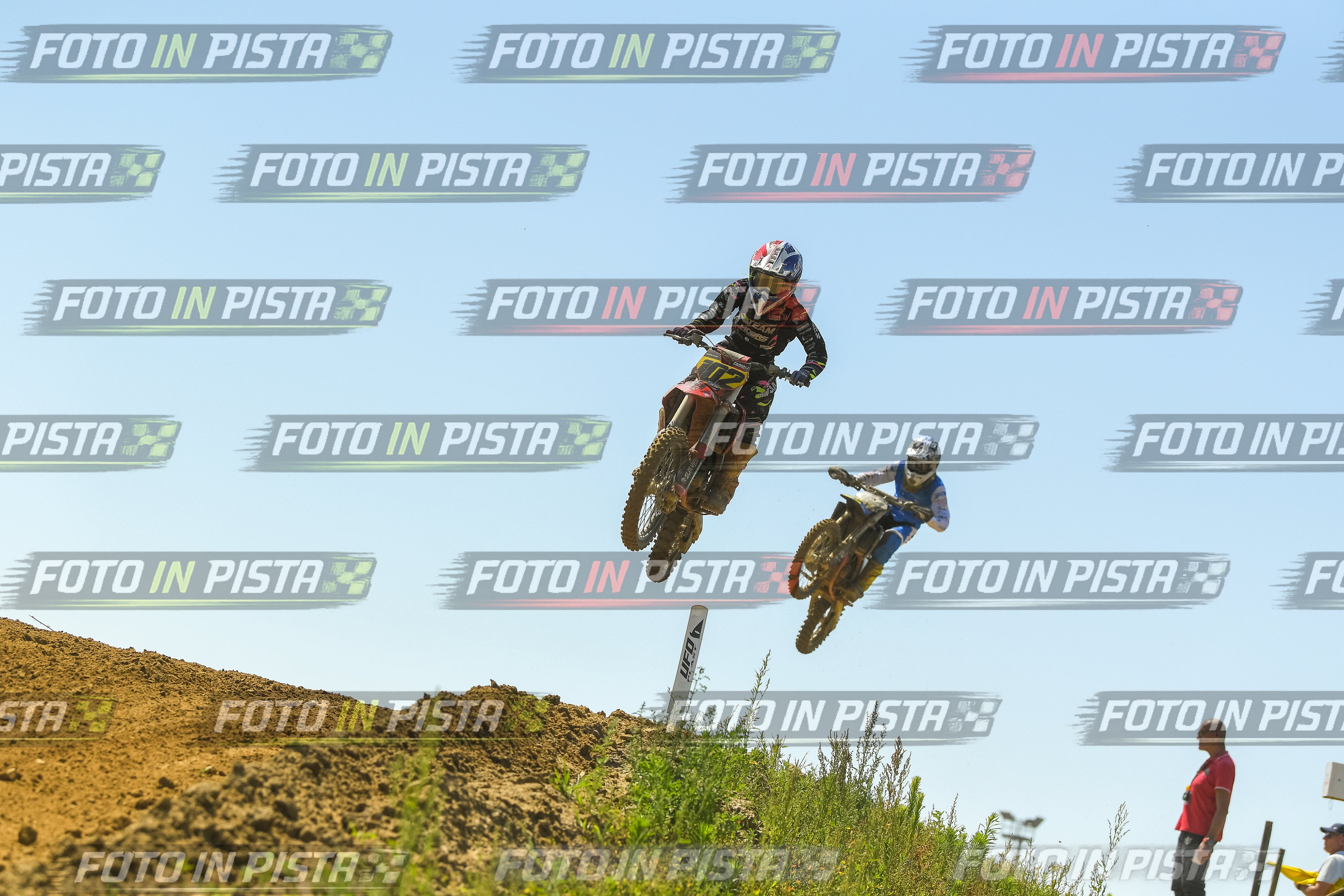 Foto GARAFMI2106261PROVA85CC numero 531
