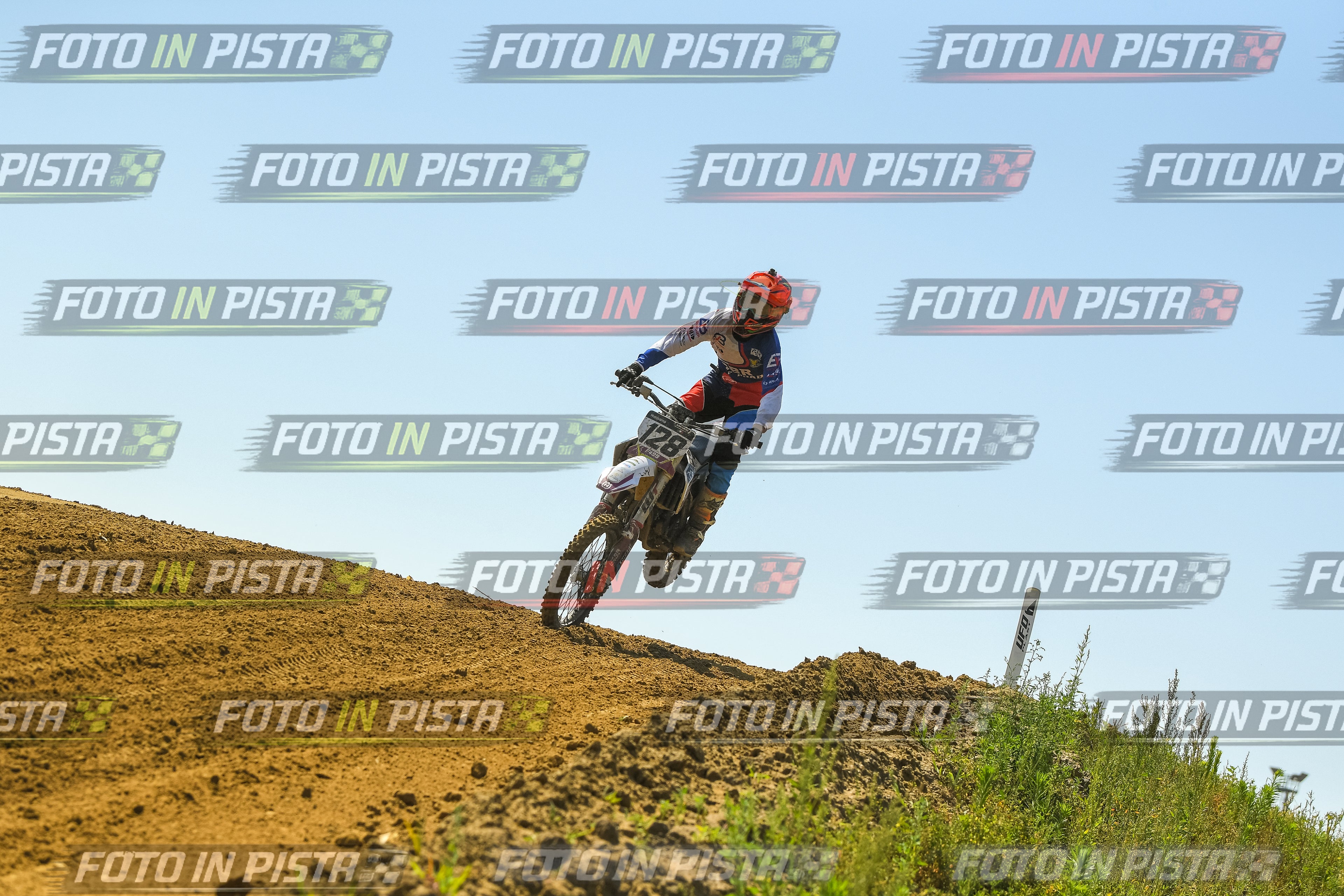 Foto GARAFMI2106261PROVA85CC numero 555