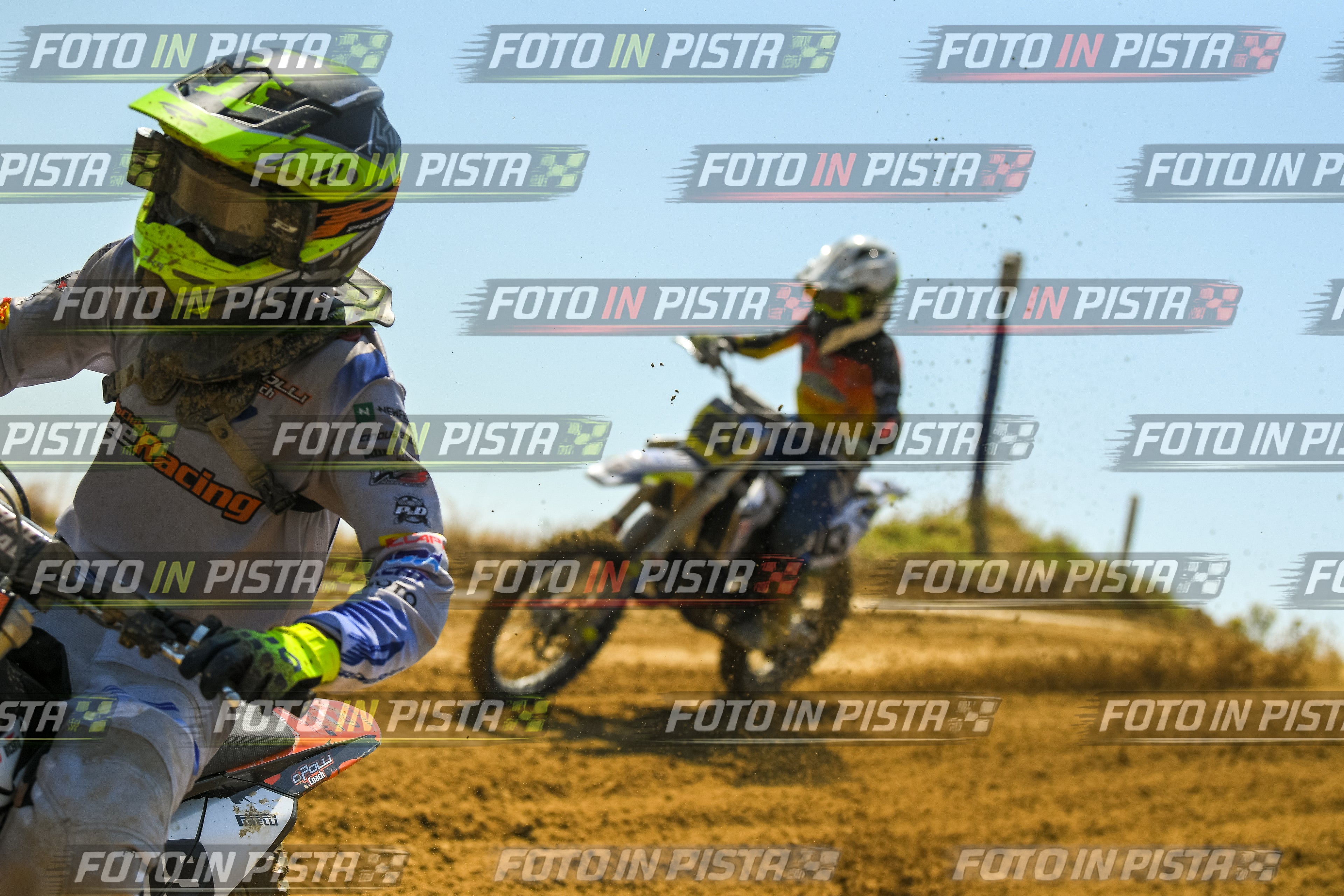 Foto GARAFMI2106261PROVA85CC numero 574