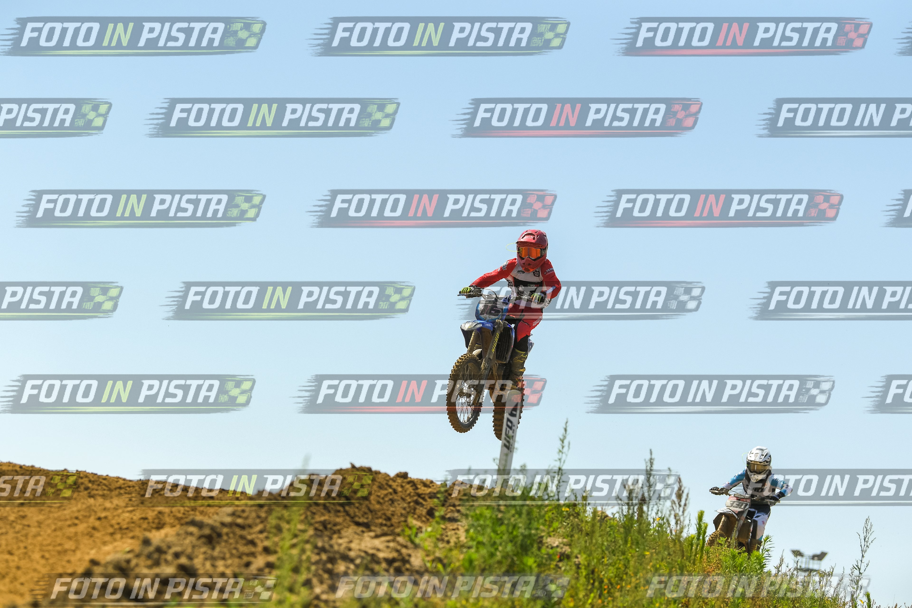 Foto GARAFMI2106261PROVA85CC numero 578