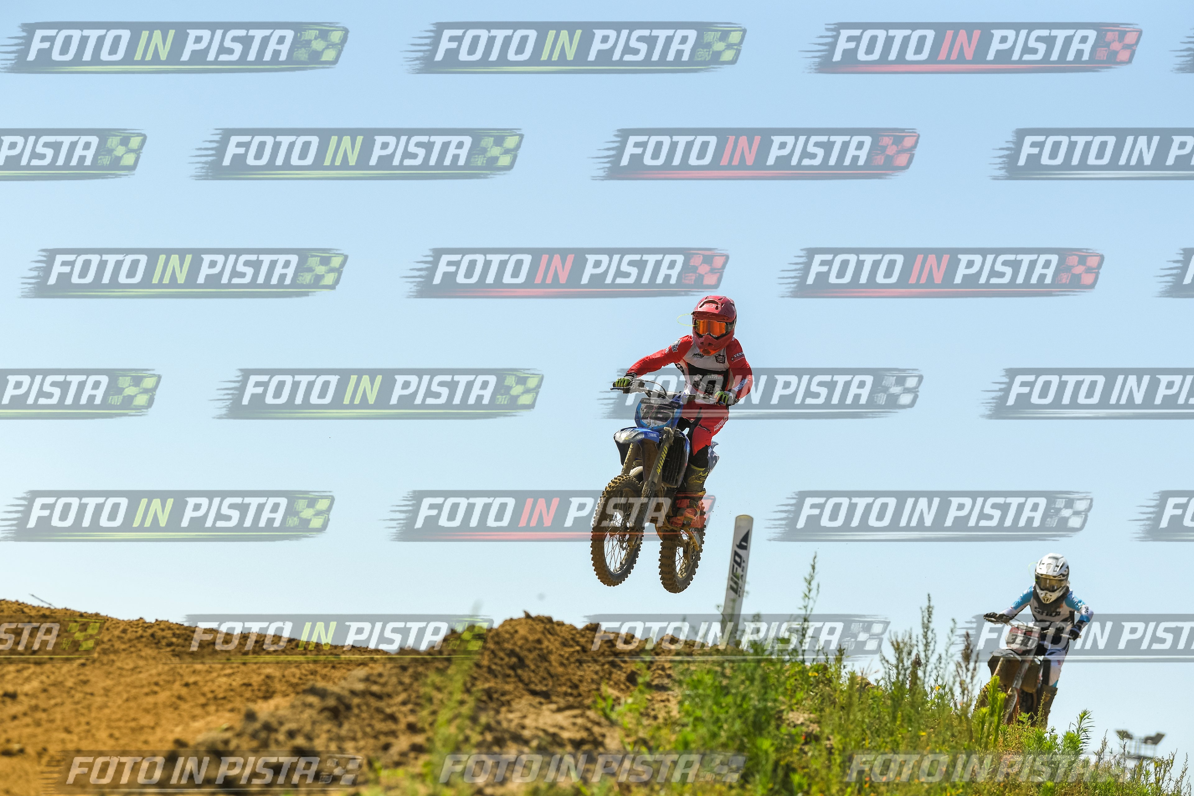 Foto GARAFMI2106261PROVA85CC numero 579
