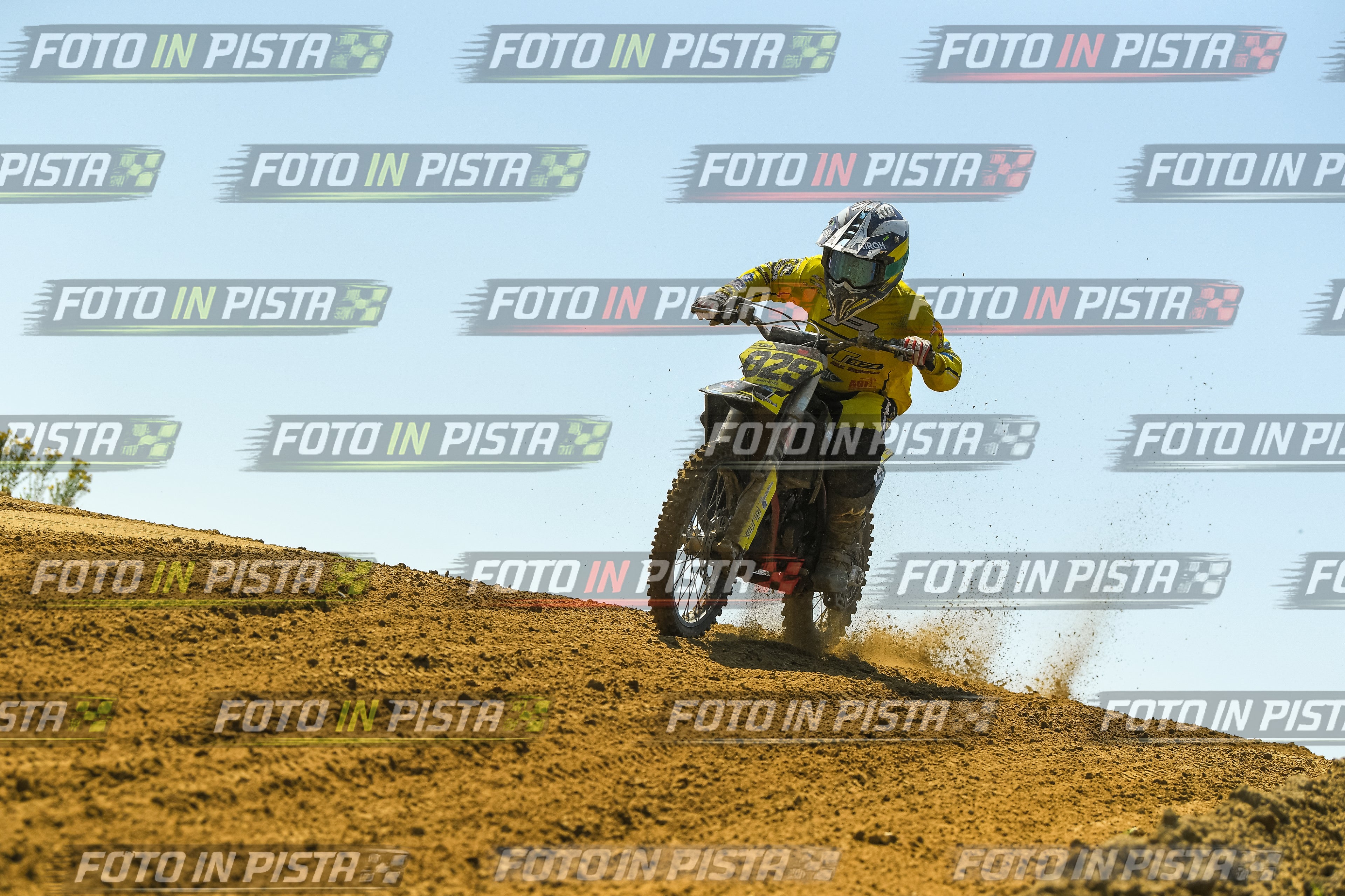 Foto GARAFMI2106261PROVA85CC numero 609