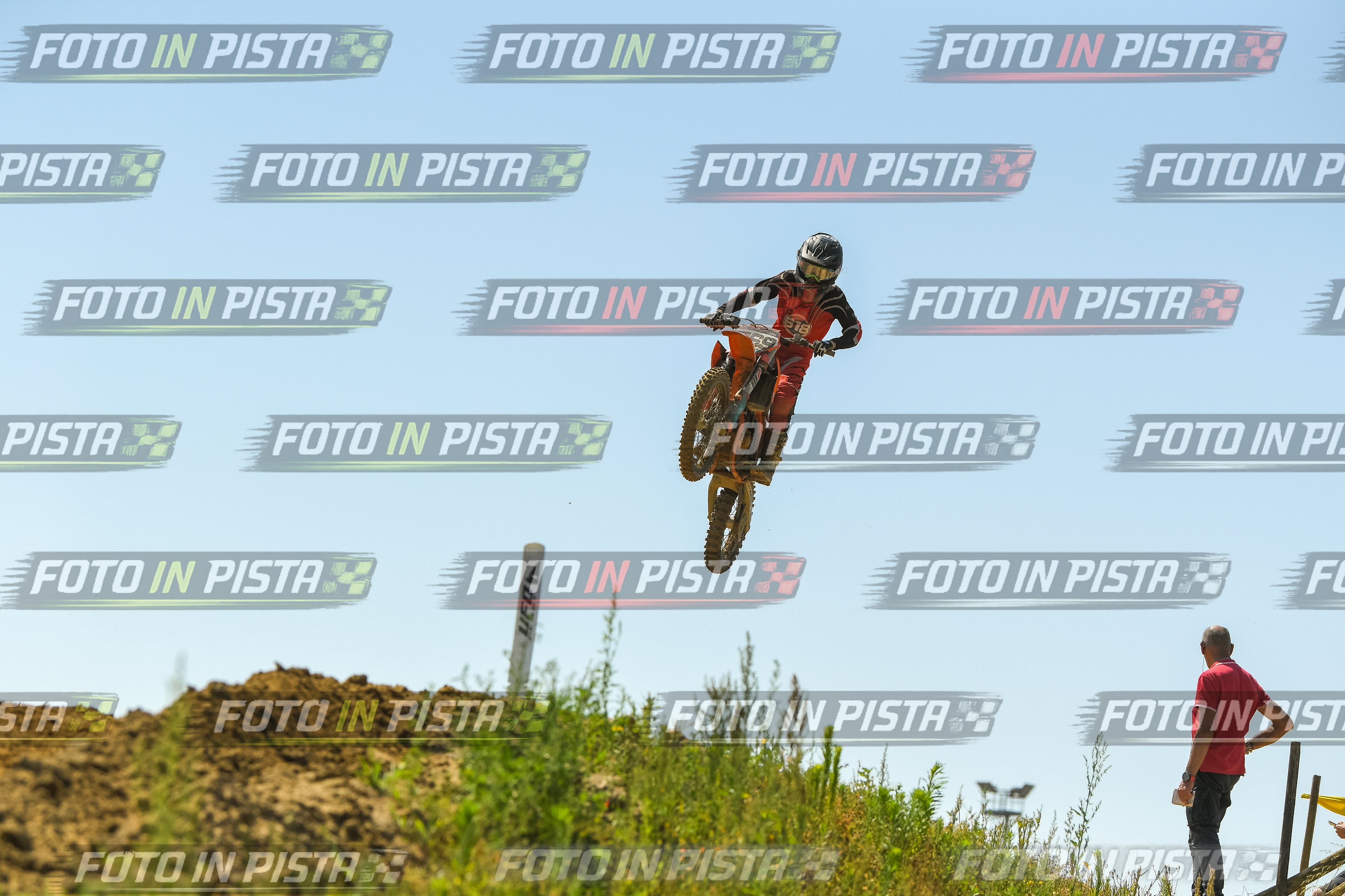 Foto GARAFMI2106261PROVA85CC numero 624