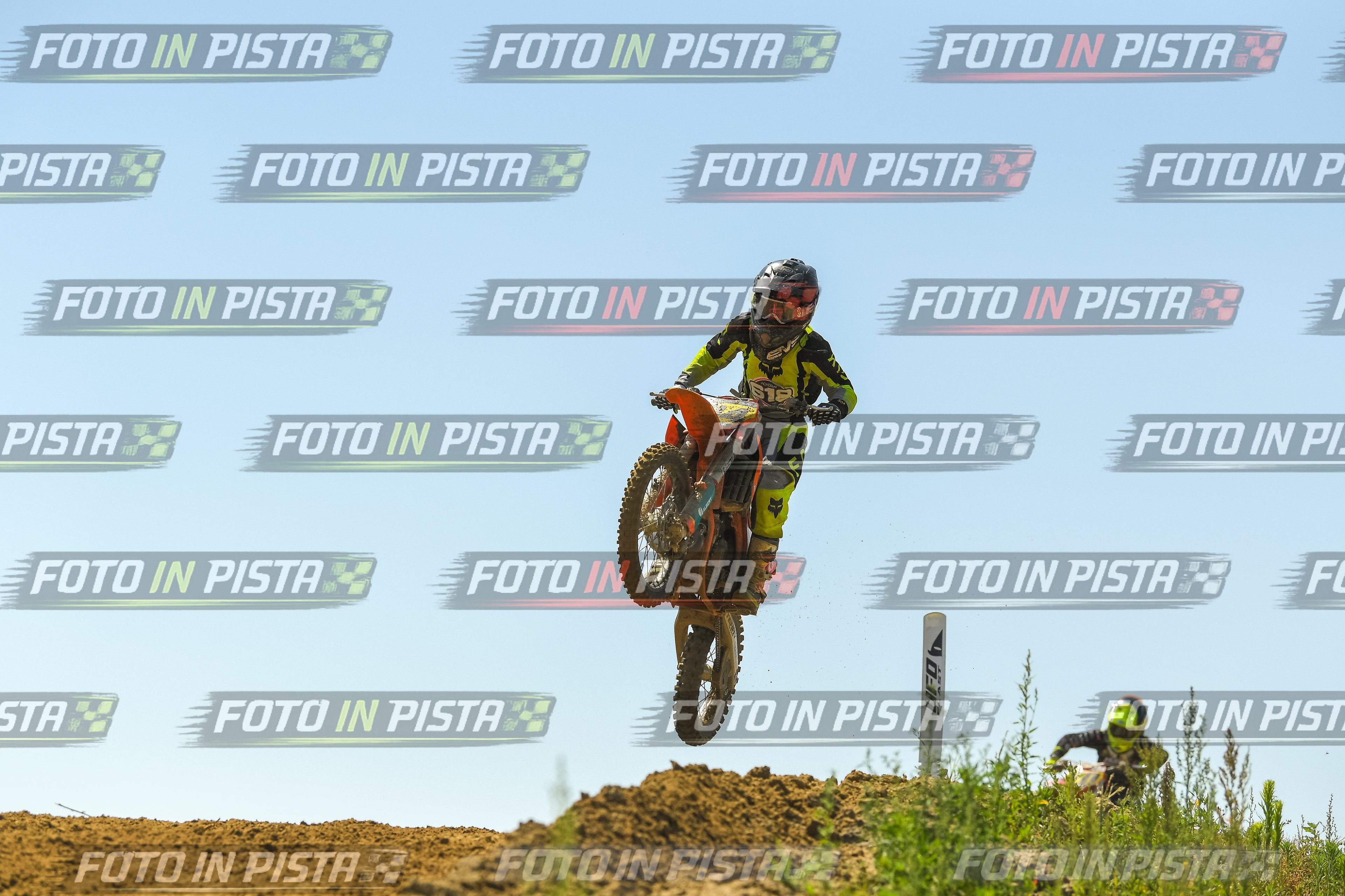 Foto GARAFMI2106261PROVA85CC numero 667