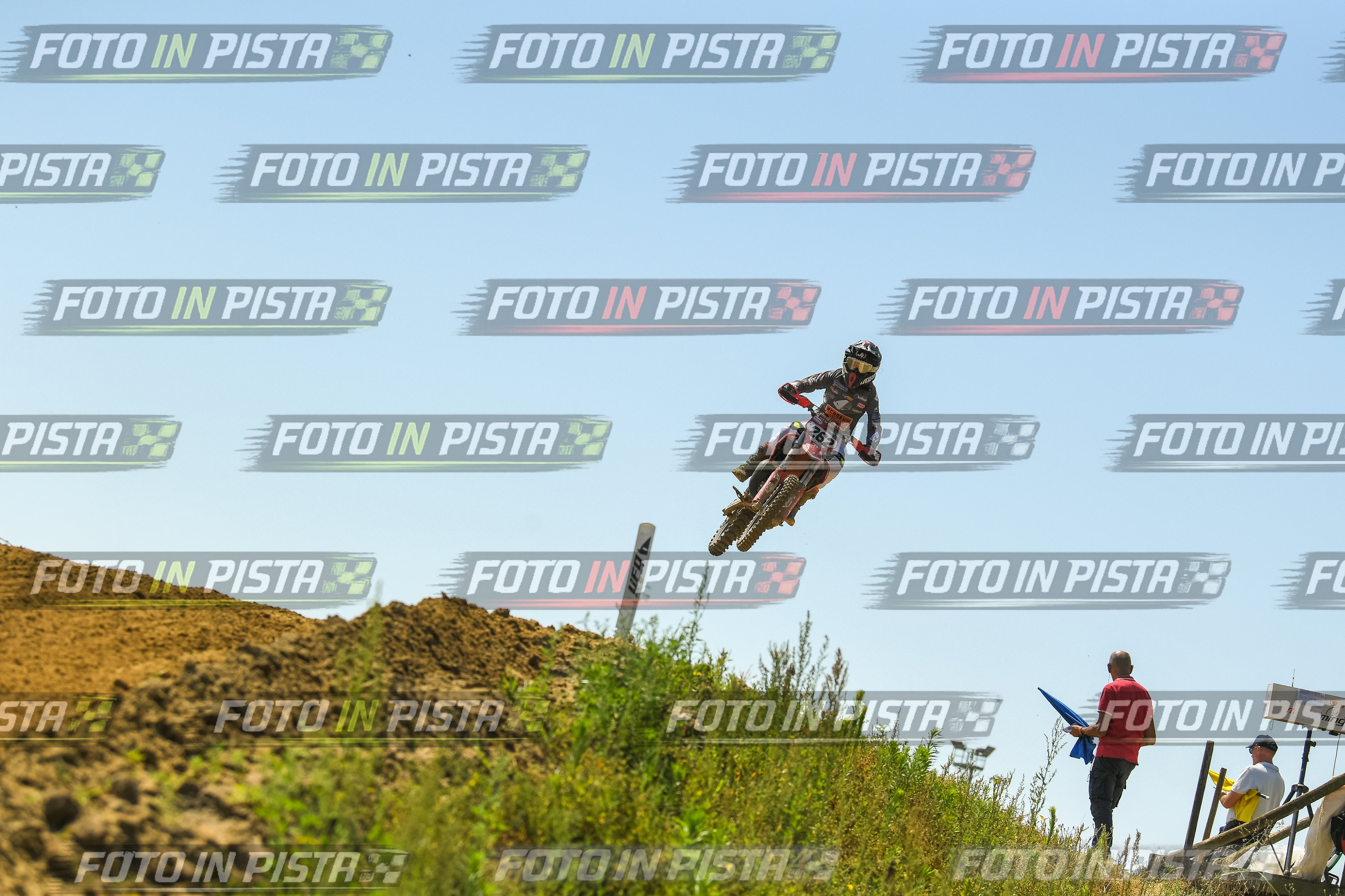 Foto GARAFMI2106261PROVA85CC numero 725
