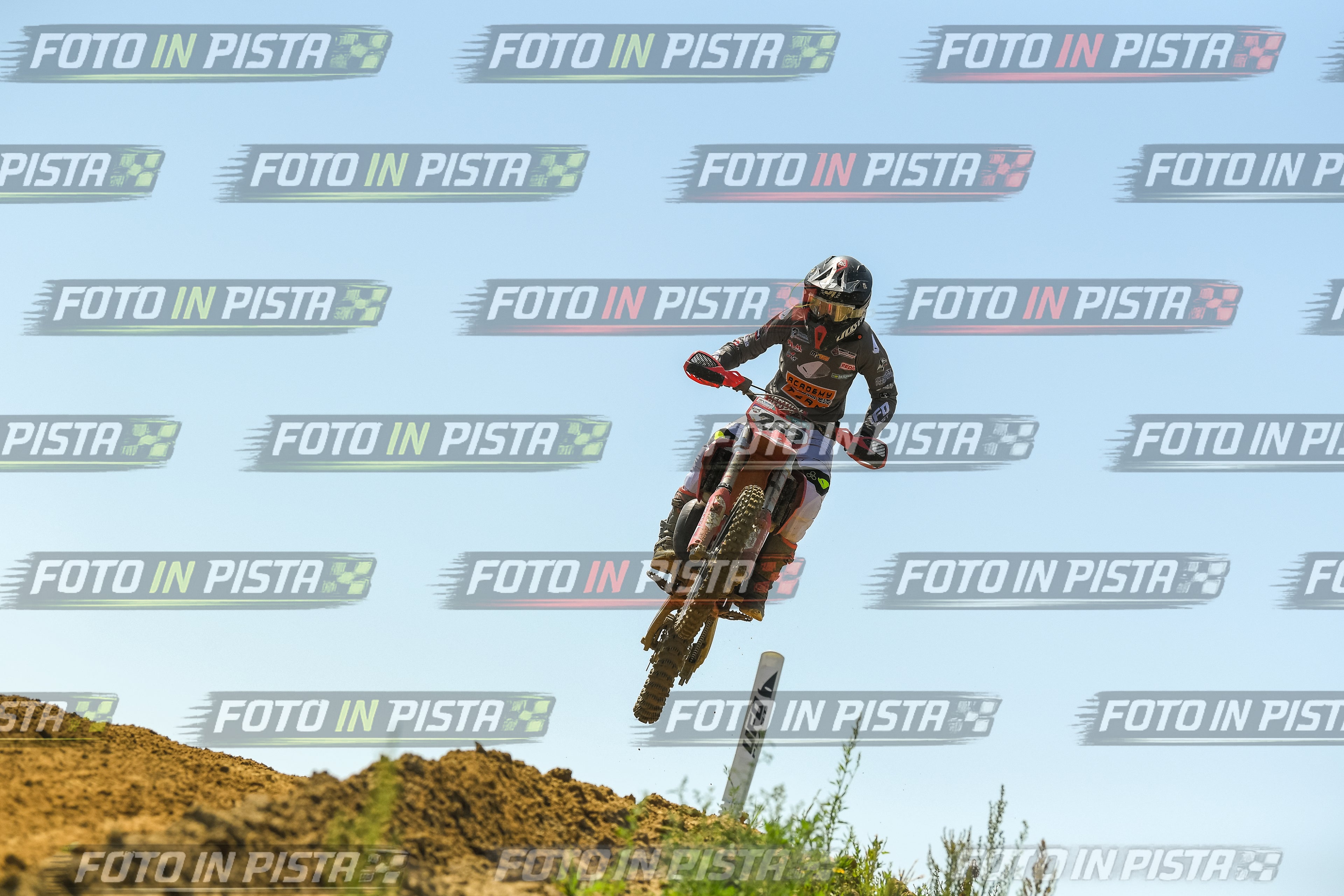 Foto GARAFMI2106261PROVA85CC numero 729