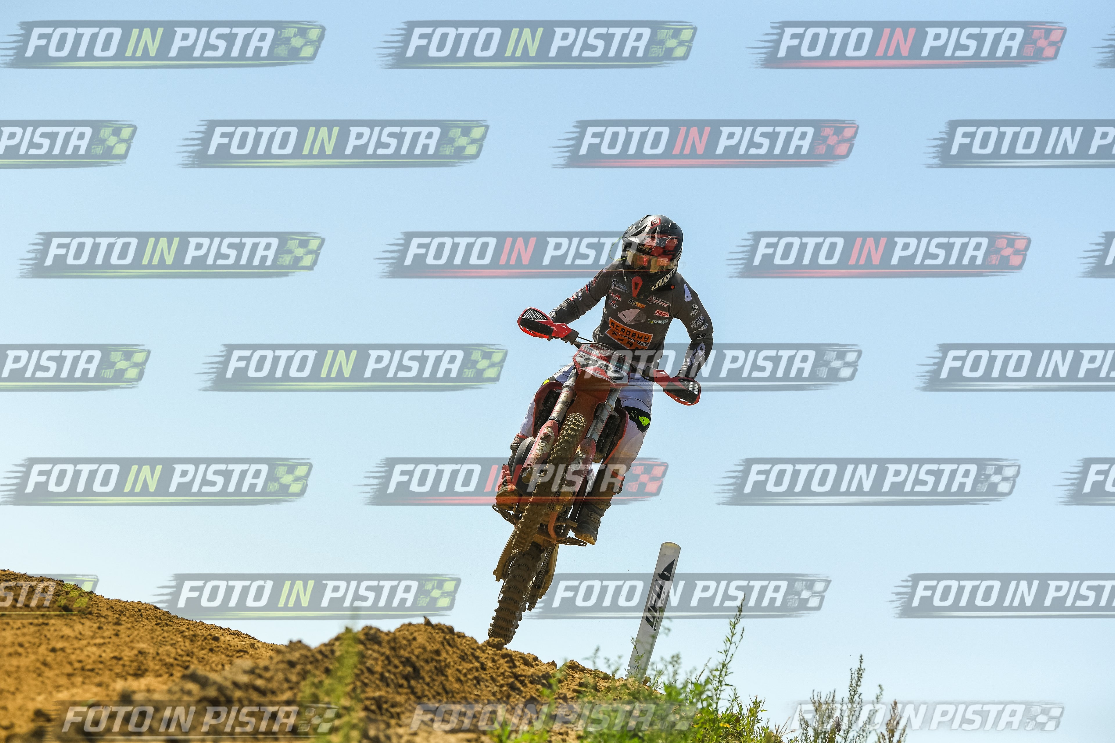 Foto GARAFMI2106261PROVA85CC numero 730