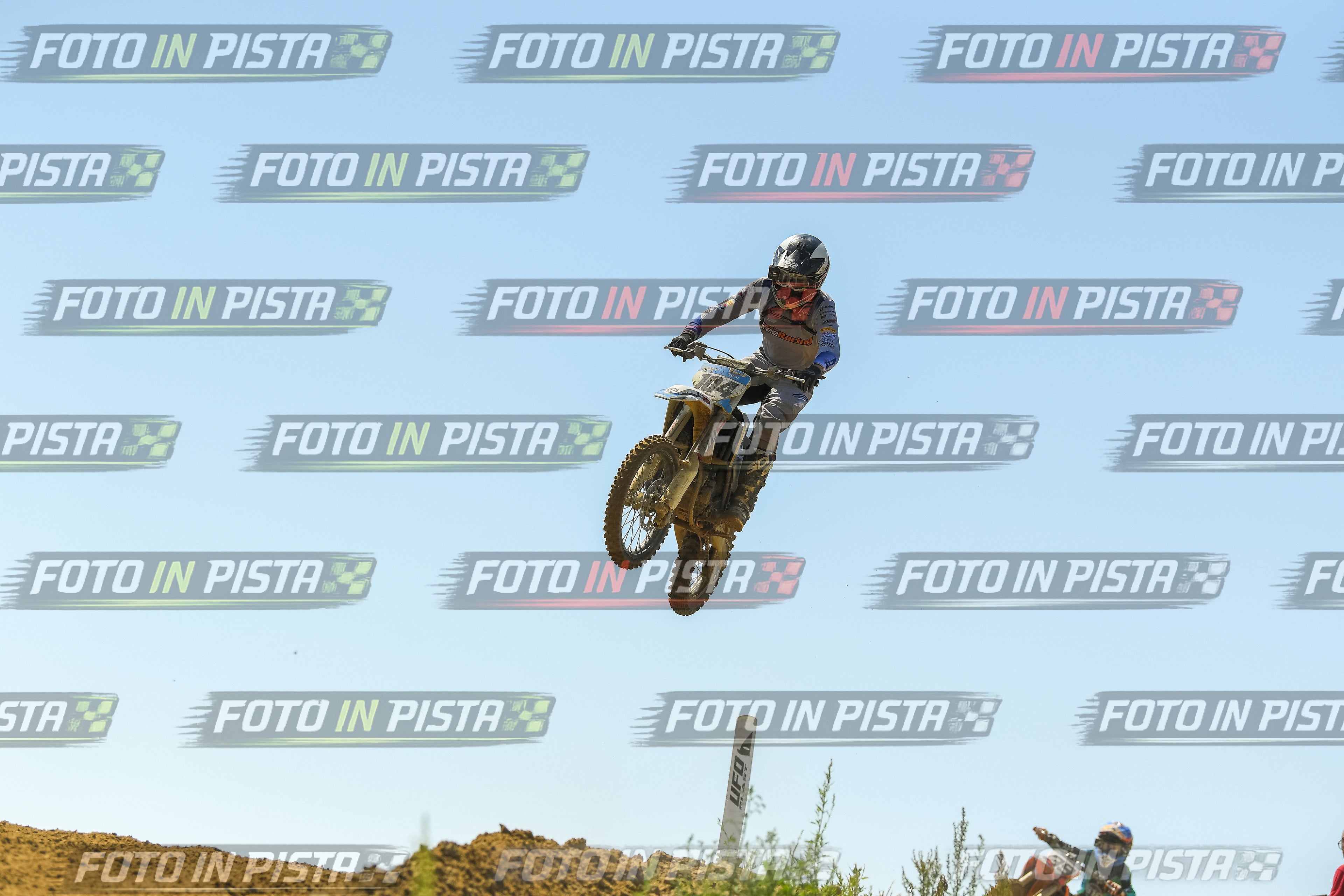 Foto GARAFMI2106261PROVA85CC numero 753