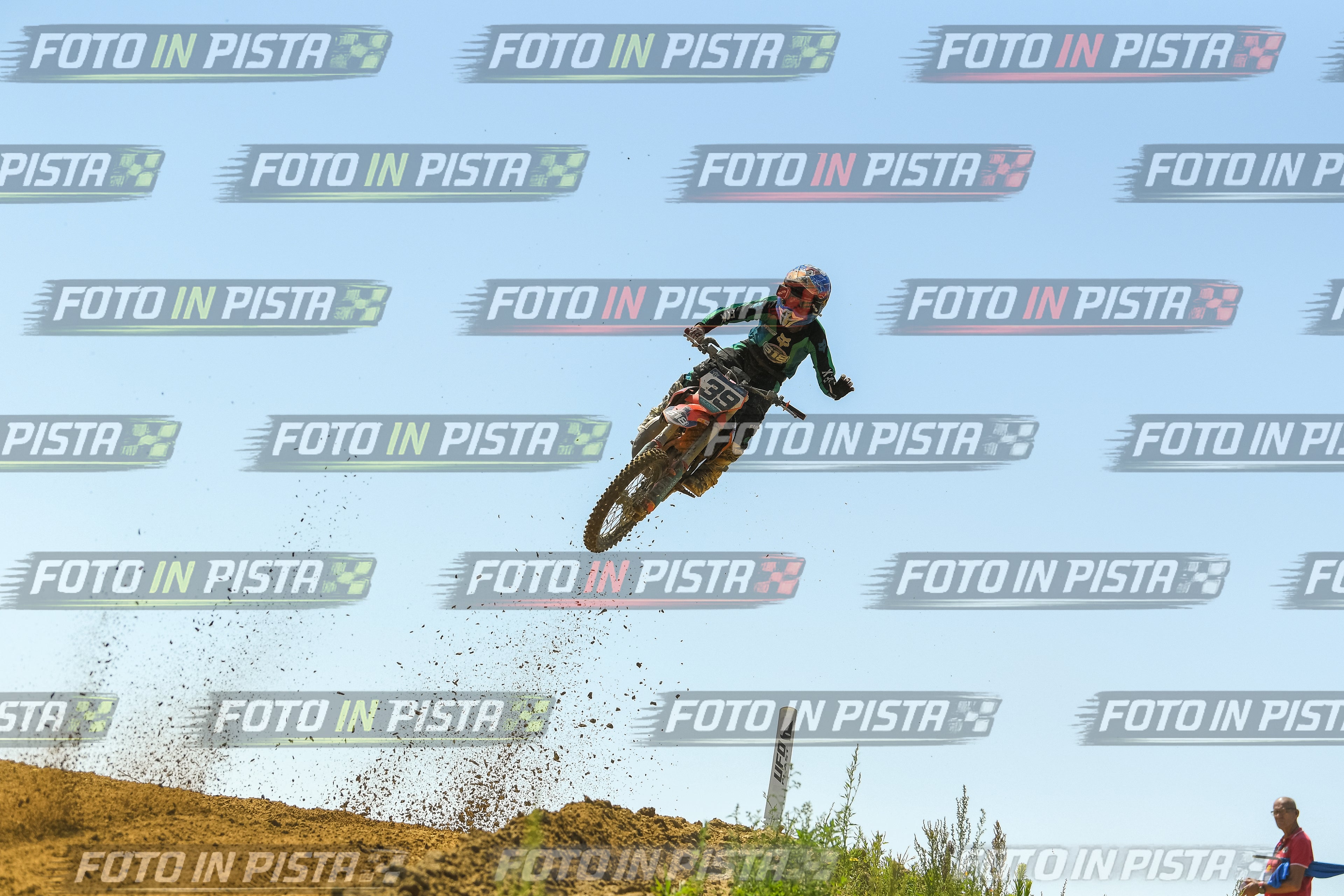Foto GARAFMI2106261PROVA85CC numero 760