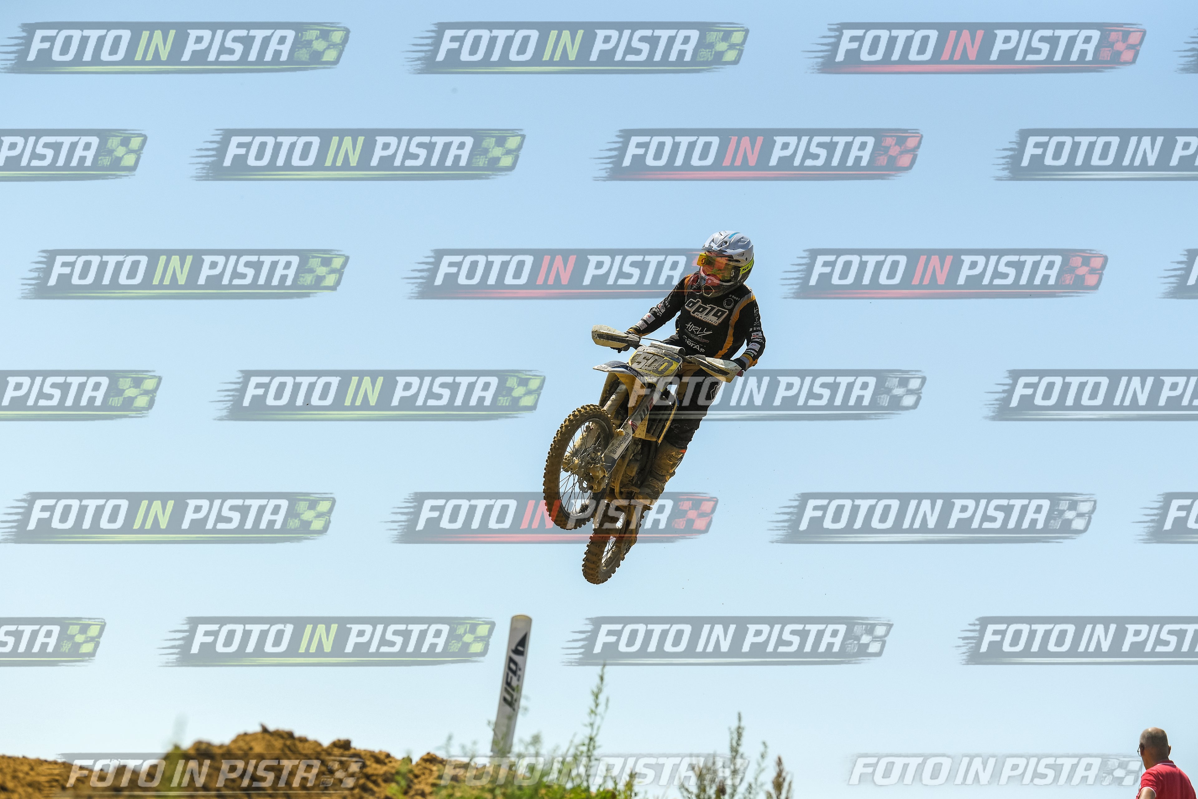 Foto GARAFMI2106261PROVA85CC numero 771
