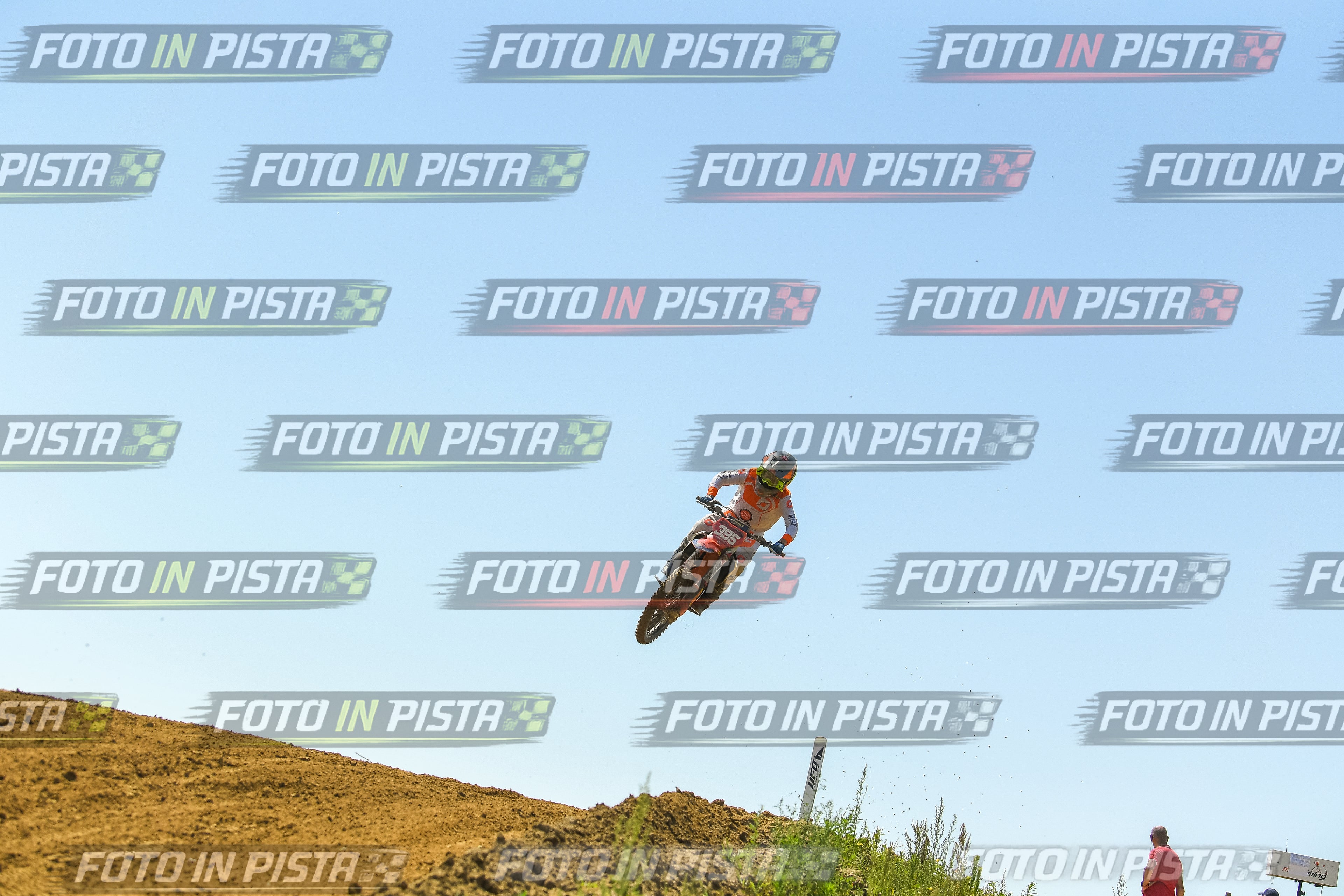Foto GARAFMI2106261PROVA85CC numero 787