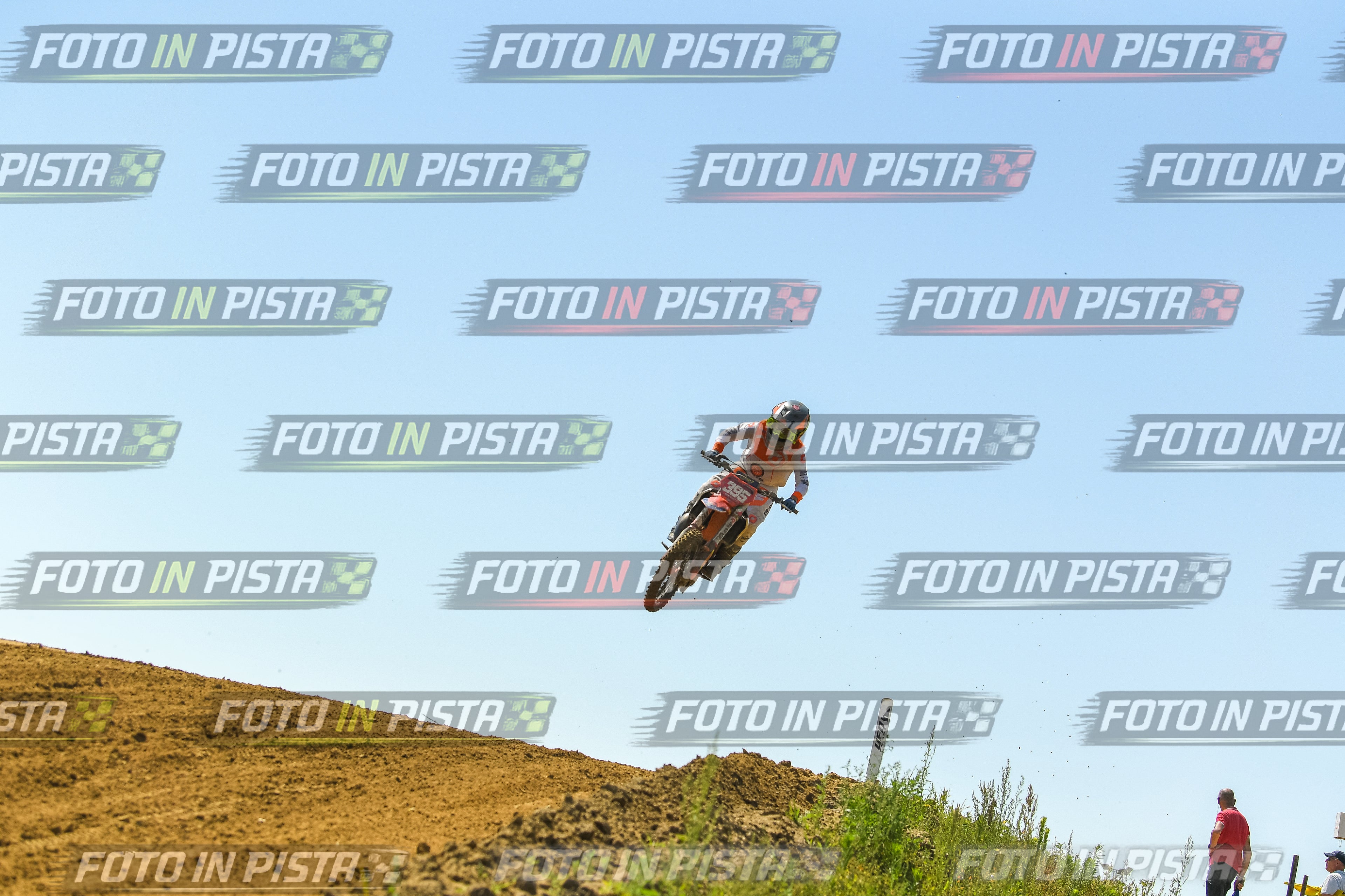 Foto GARAFMI2106261PROVA85CC numero 788