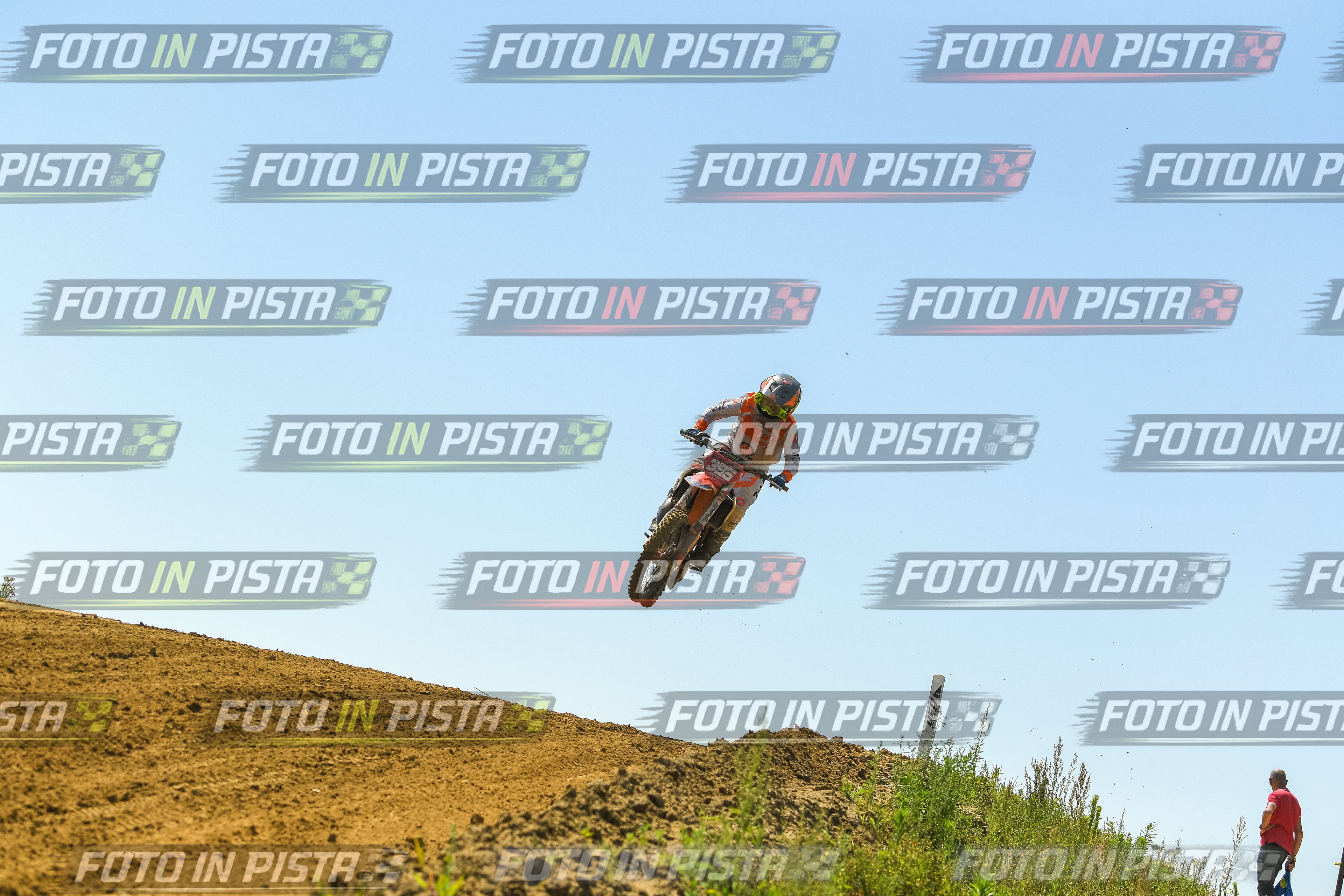 Foto GARAFMI2106261PROVA85CC numero 789