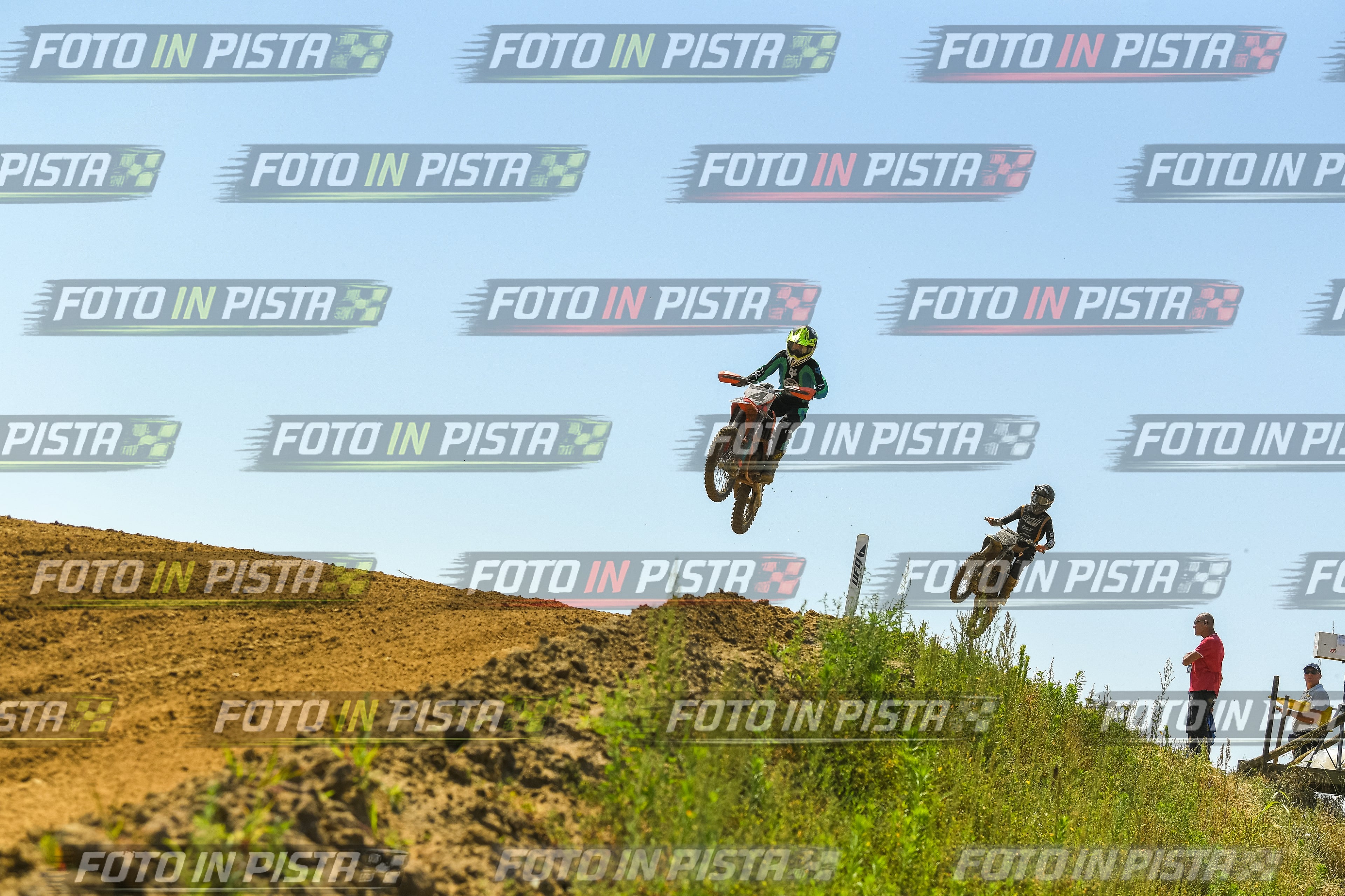 Foto GARAFMI2106261PROVA85CC numero 805