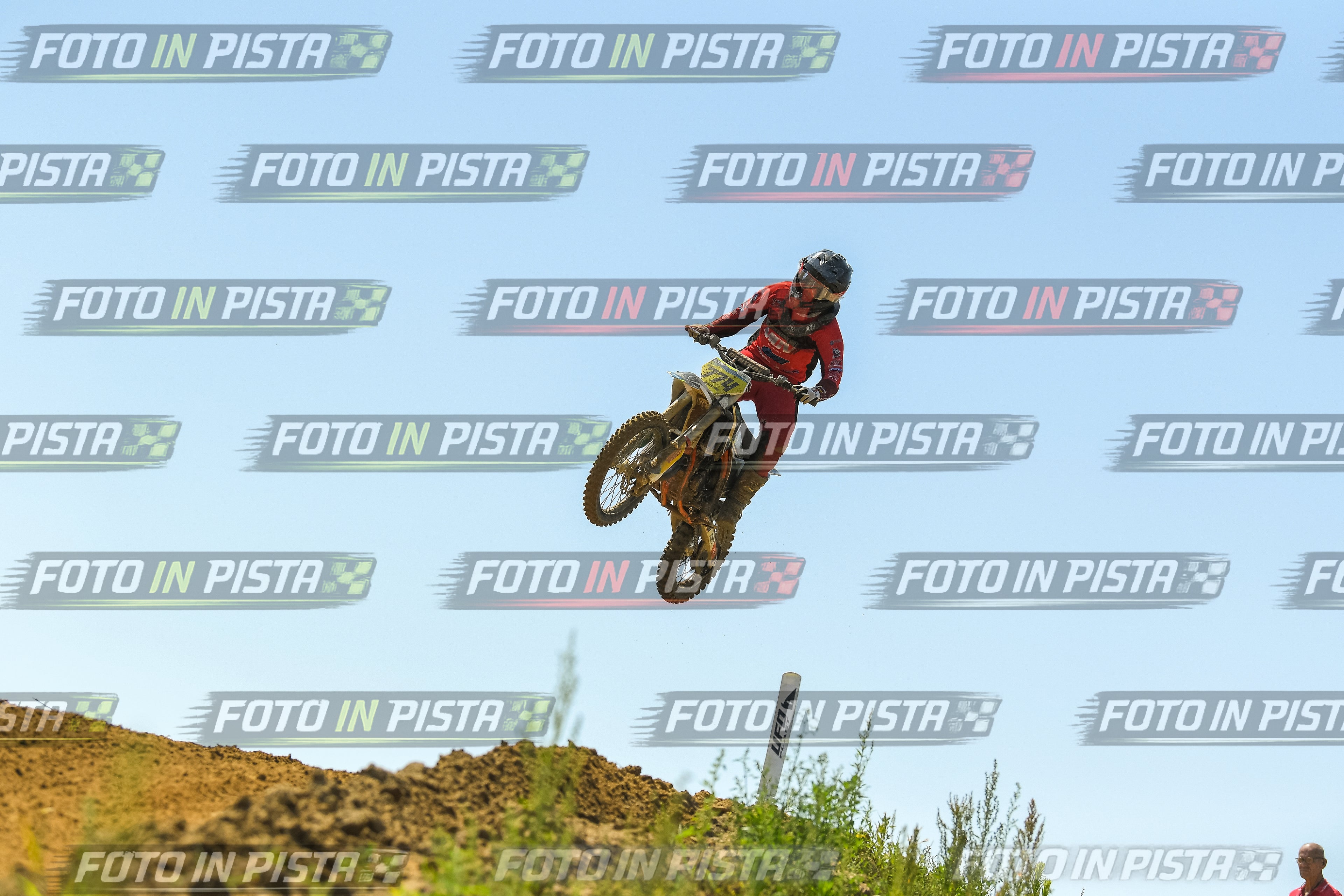 Foto GARAFMI2106261PROVA85CC numero 843