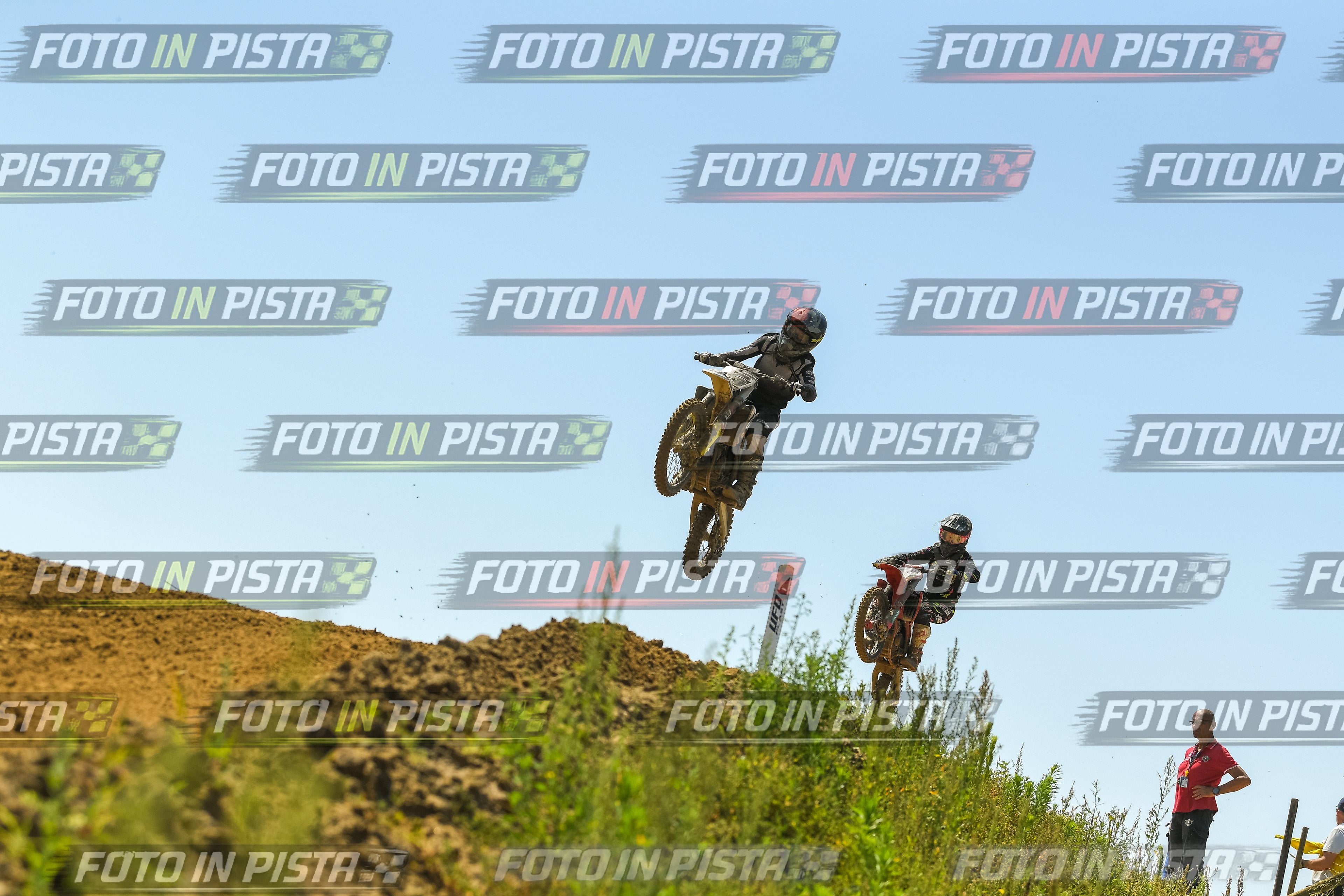 Foto GARAFMI2106261PROVA85CC numero 870
