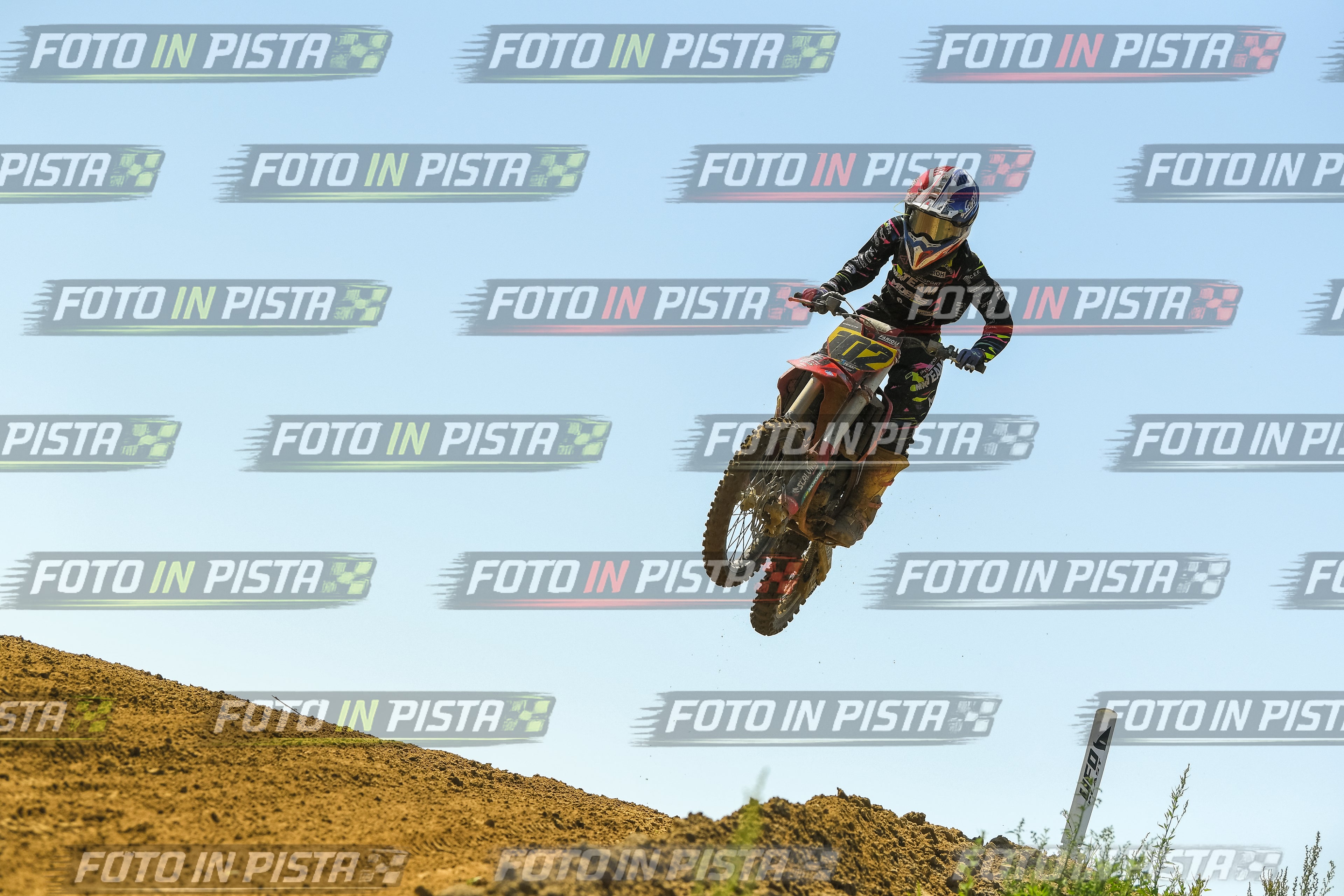 Foto GARAFMI2106261PROVA85CC numero 891