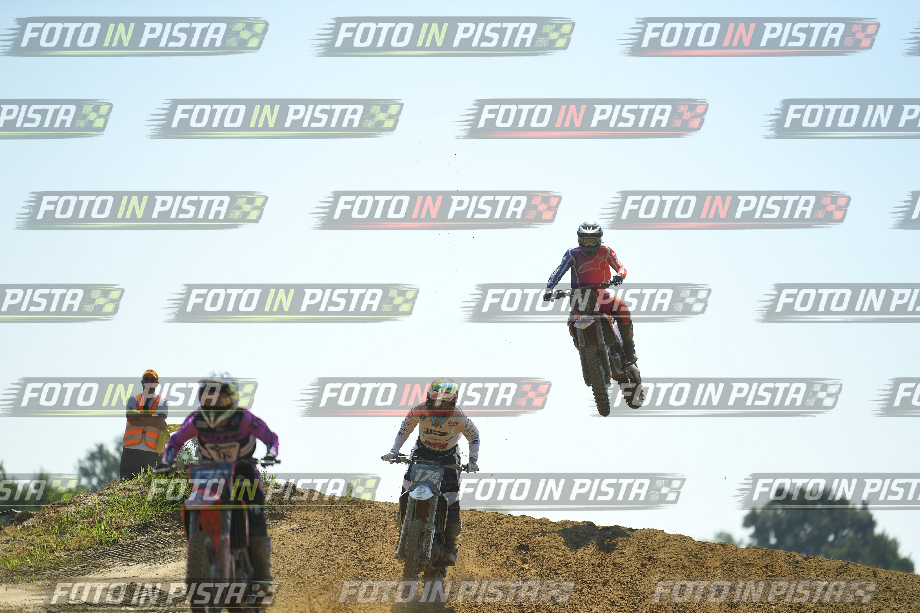 Foto GARAFMI2106261PROVAMX1MX2-122 numero 122