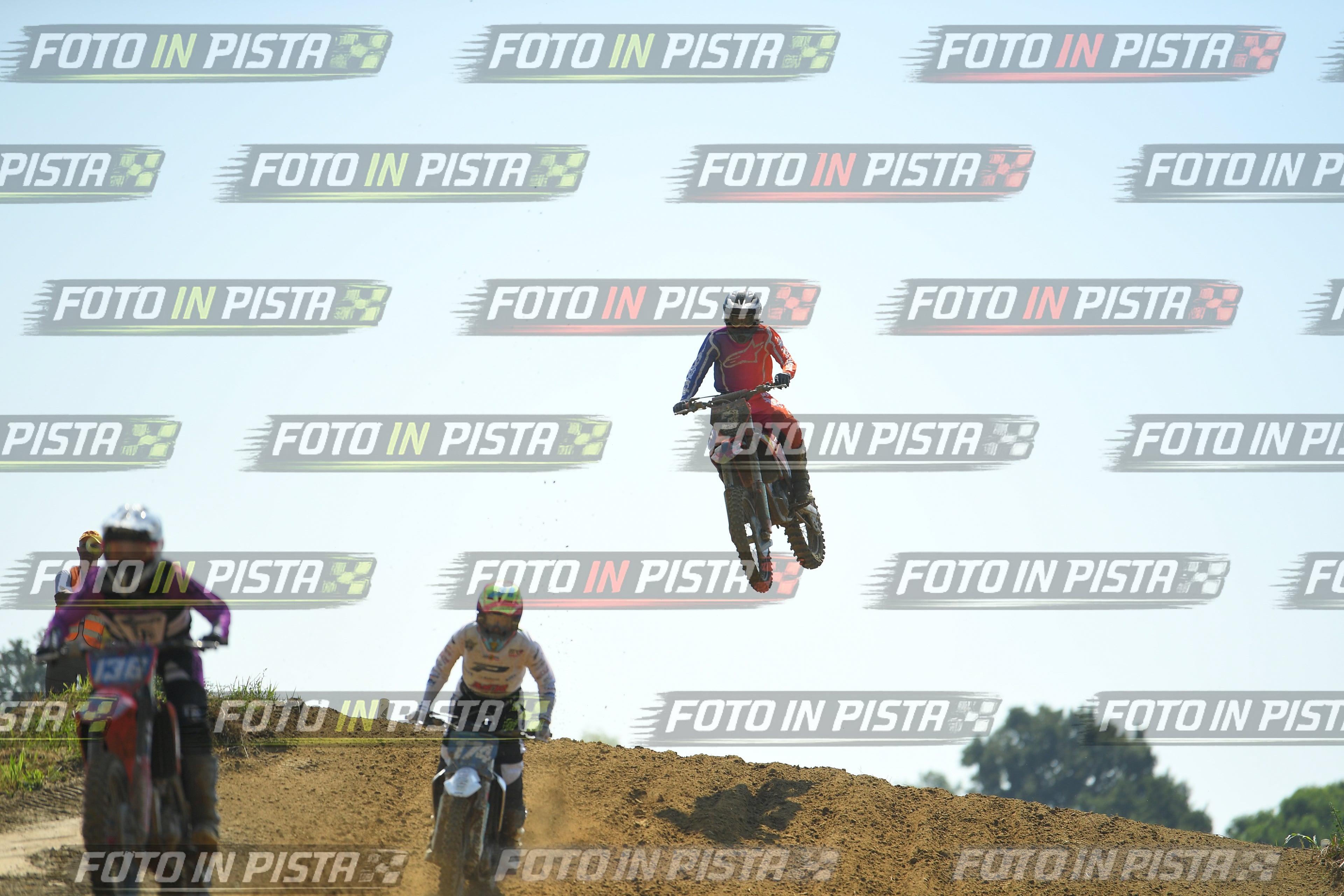 Foto GARAFMI2106261PROVAMX1MX2-123 numero 123