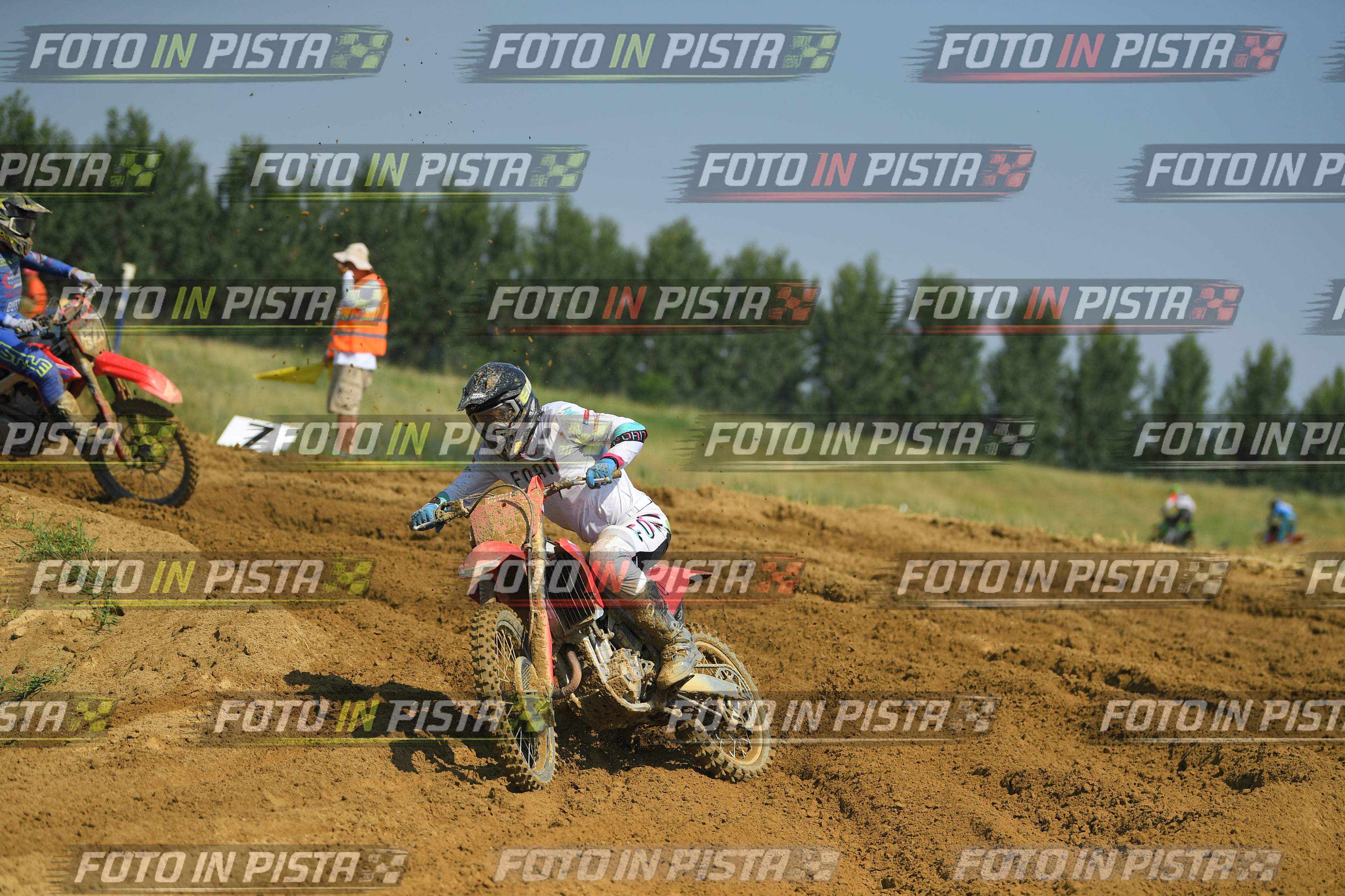 Foto GARAFMI2106261PROVAMX1MX2-1279 numero 1279