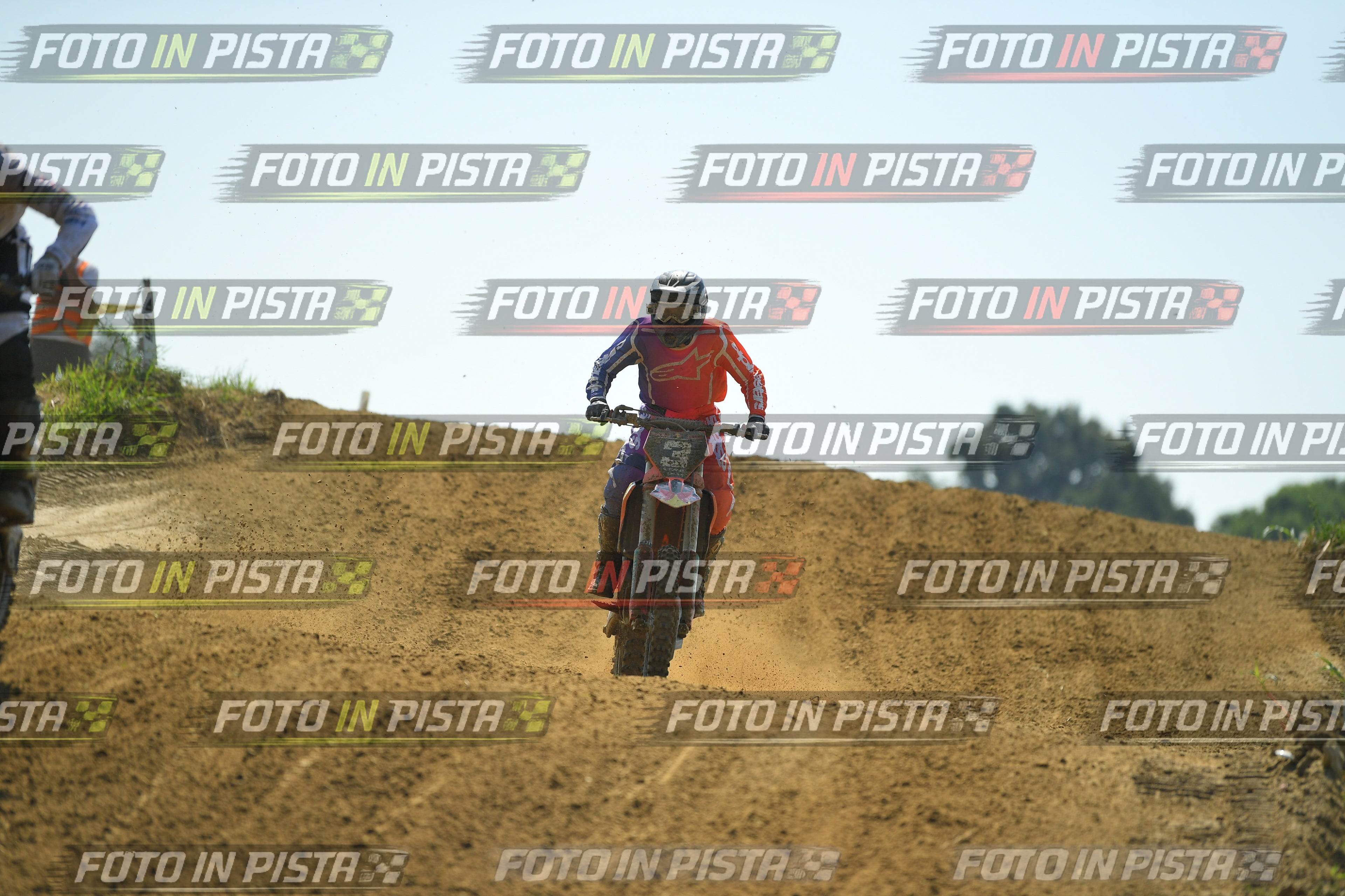 Foto GARAFMI2106261PROVAMX1MX2-132 numero 132