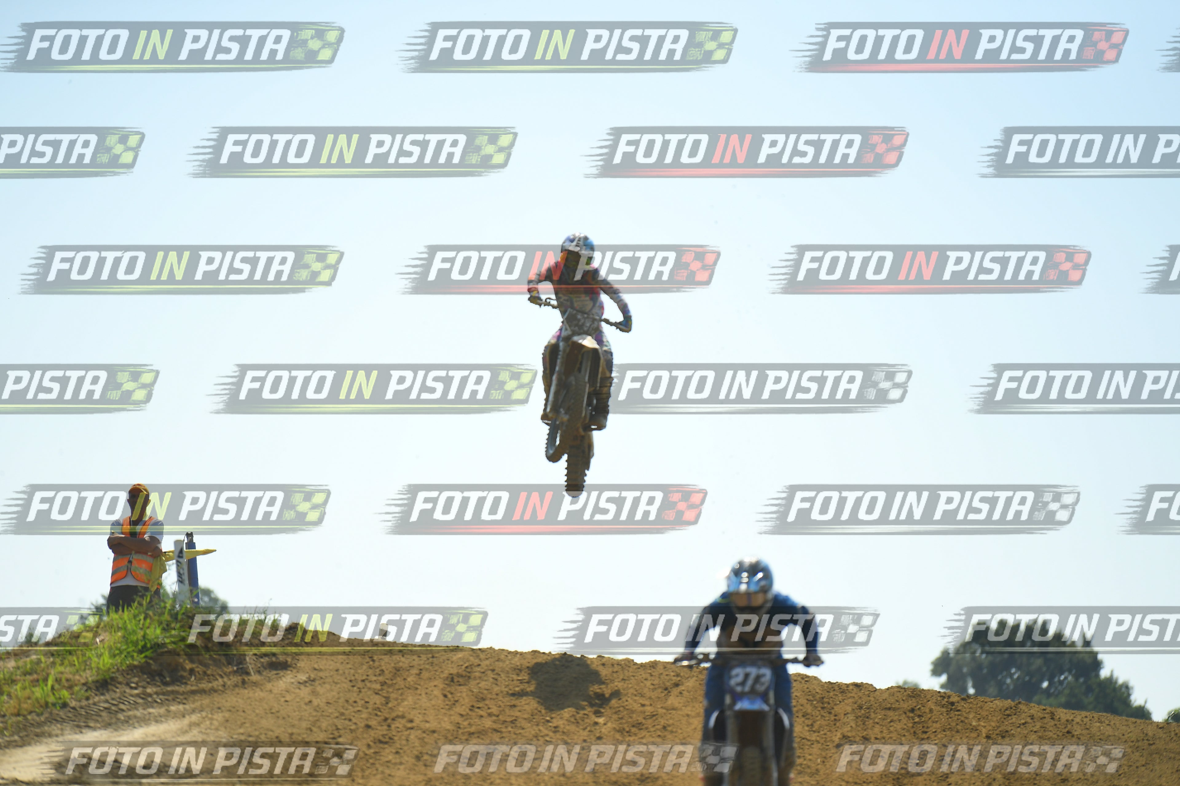 Foto GARAFMI2106261PROVAMX1MX2-182 numero 182
