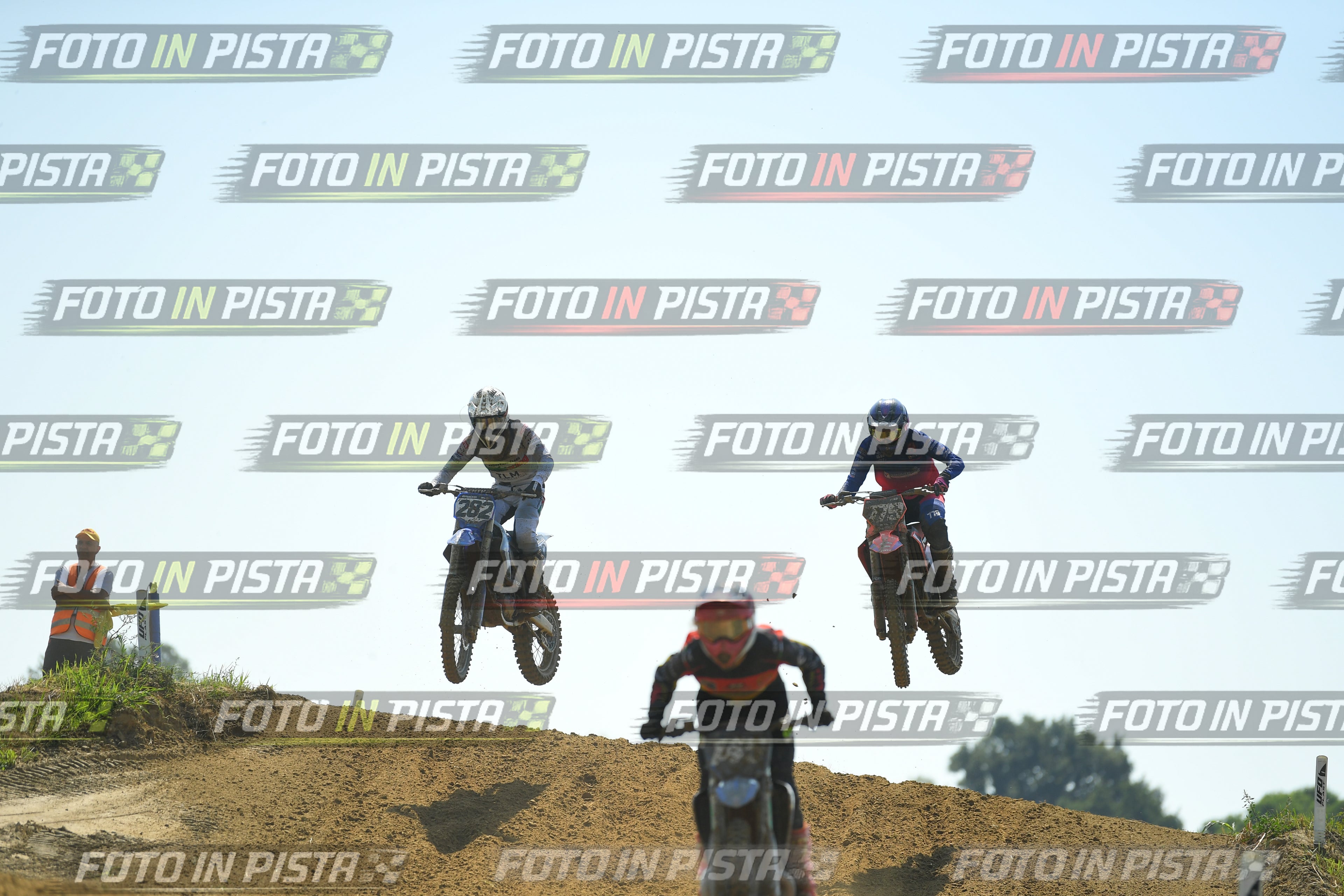Foto GARAFMI2106261PROVAMX1MX2-208 numero 208