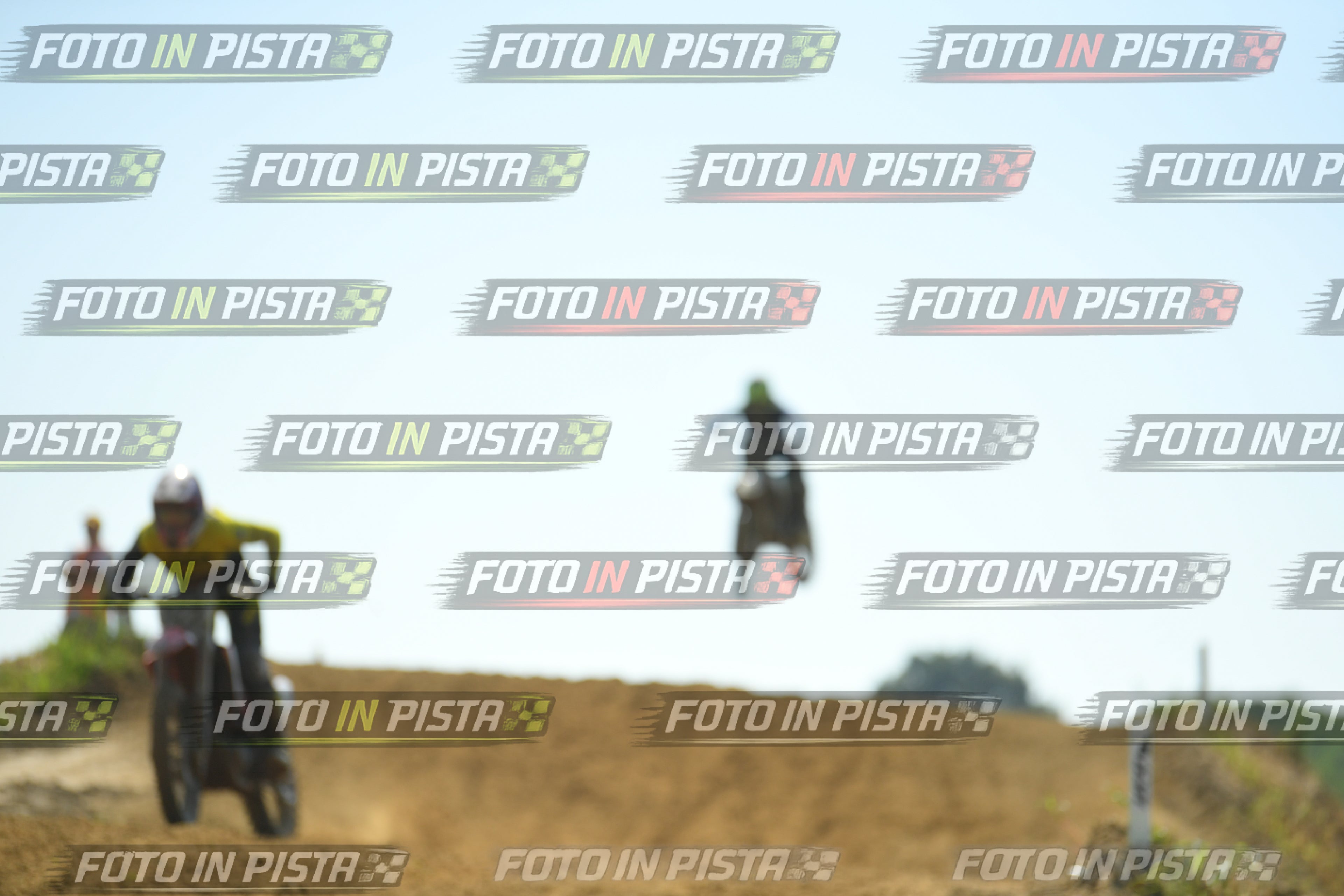 Foto GARAFMI2106261PROVAMX1MX2-226 numero 226
