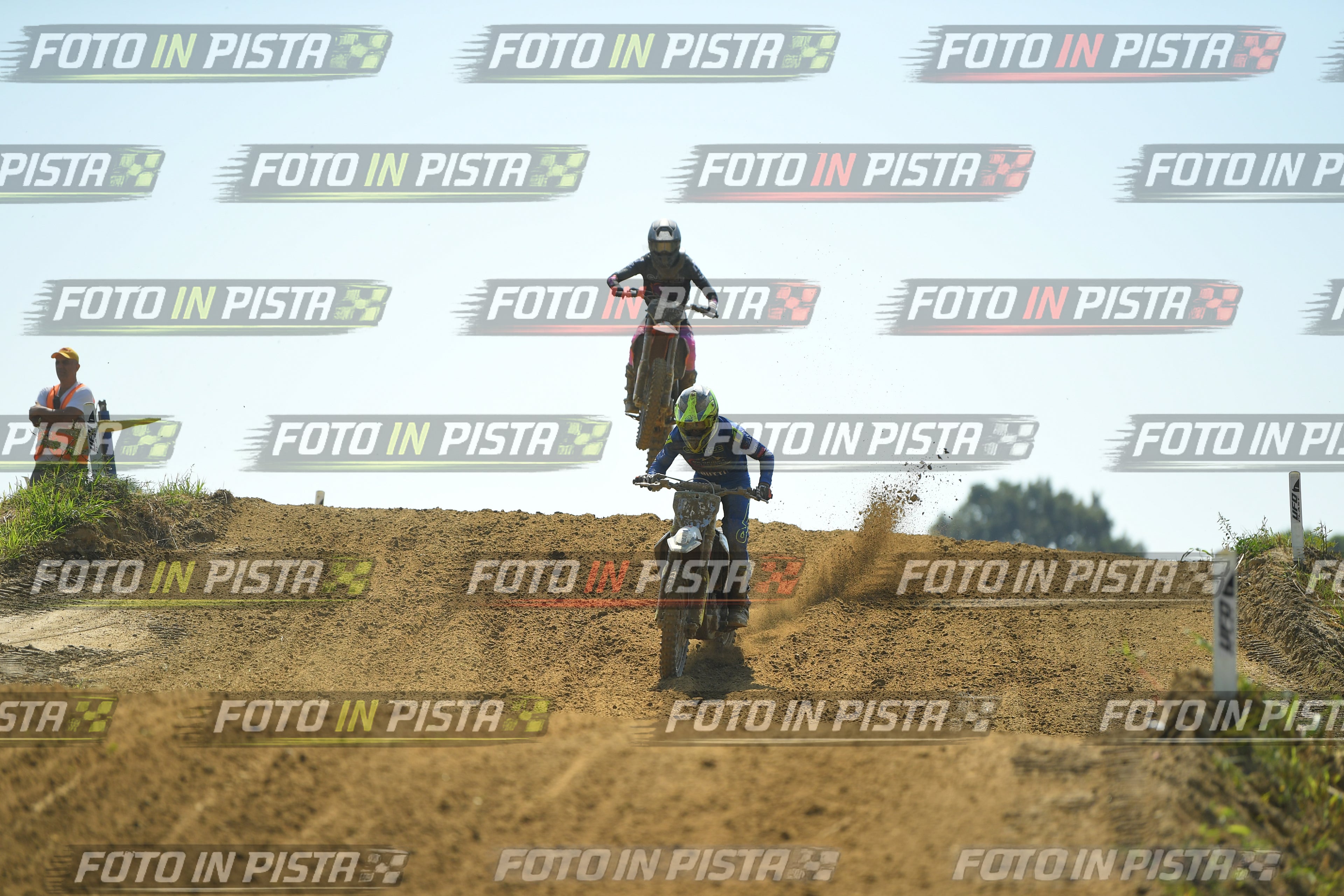 Foto GARAFMI2106261PROVAMX1MX2-233 numero 233