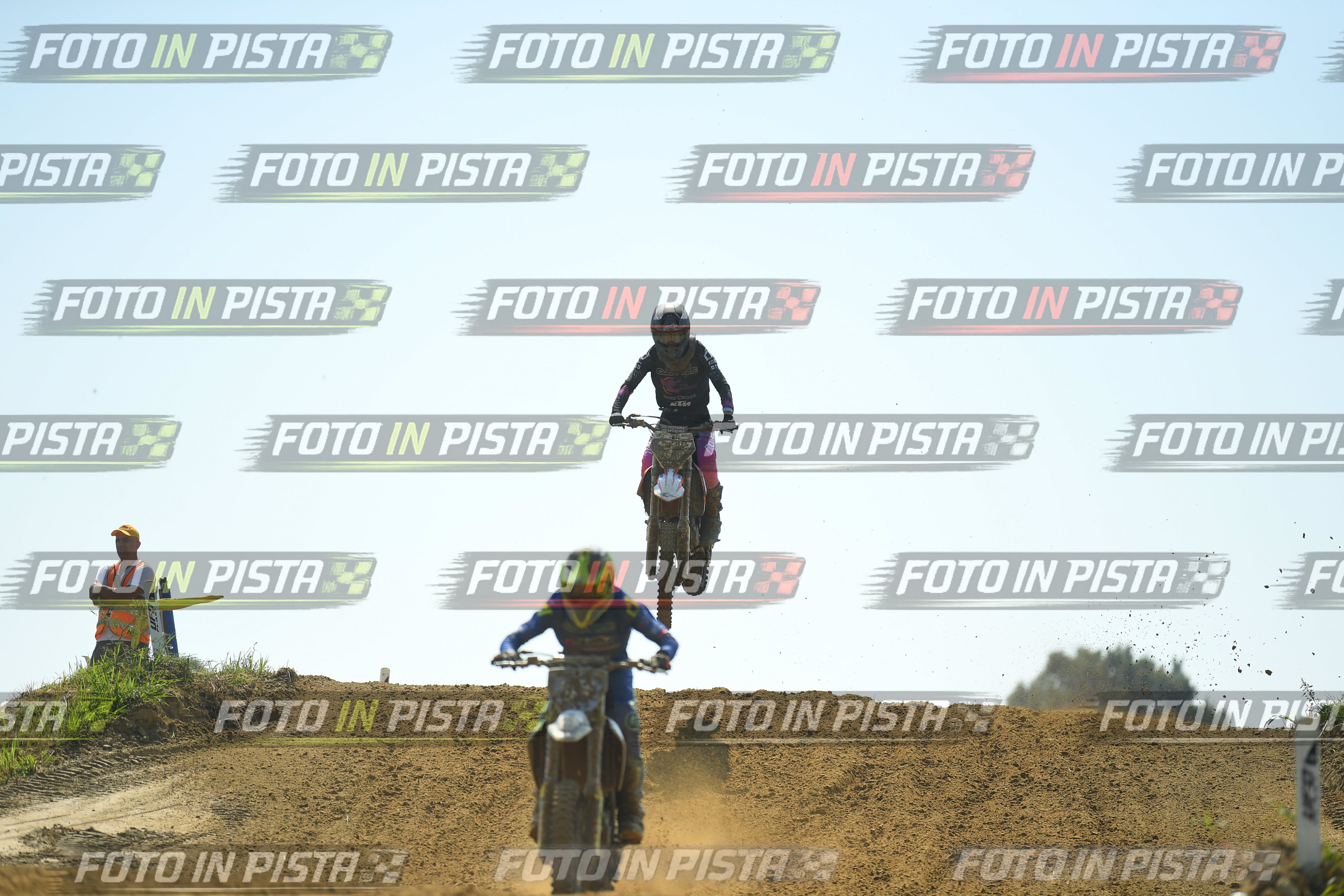 Foto GARAFMI2106261PROVAMX1MX2-239 numero 239