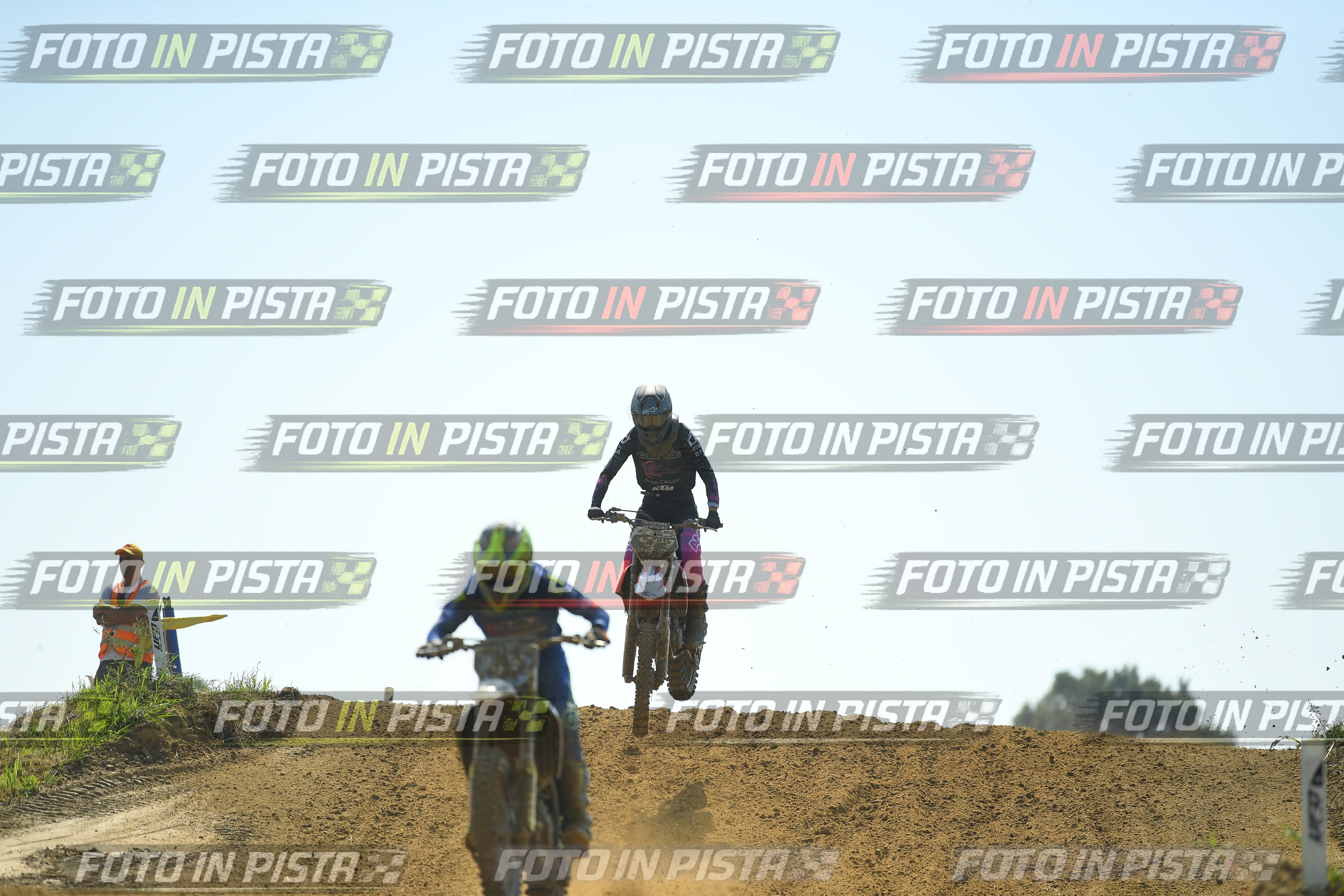 Foto GARAFMI2106261PROVAMX1MX2-241 numero 241
