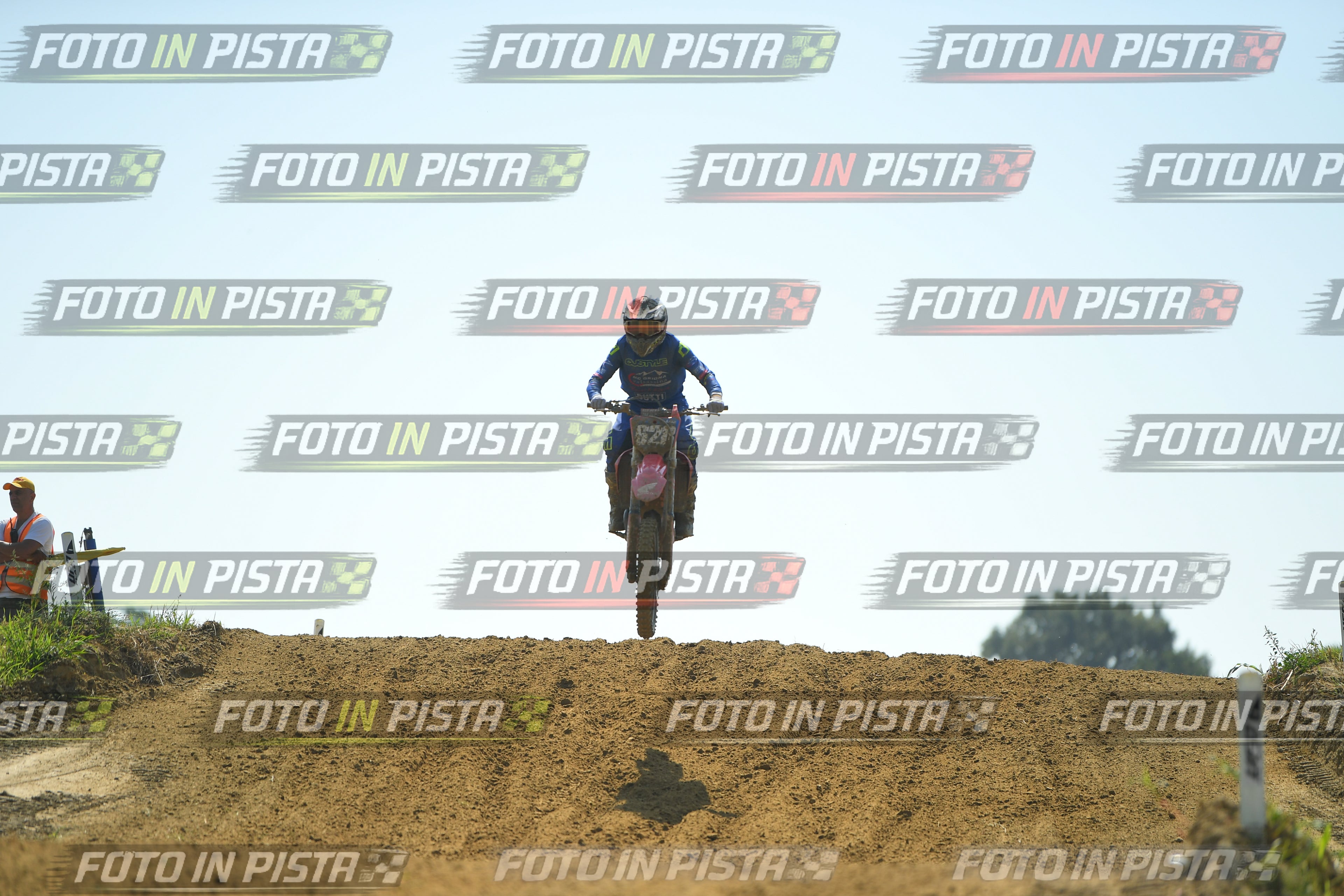 Foto GARAFMI2106261PROVAMX1MX2-256 numero 256